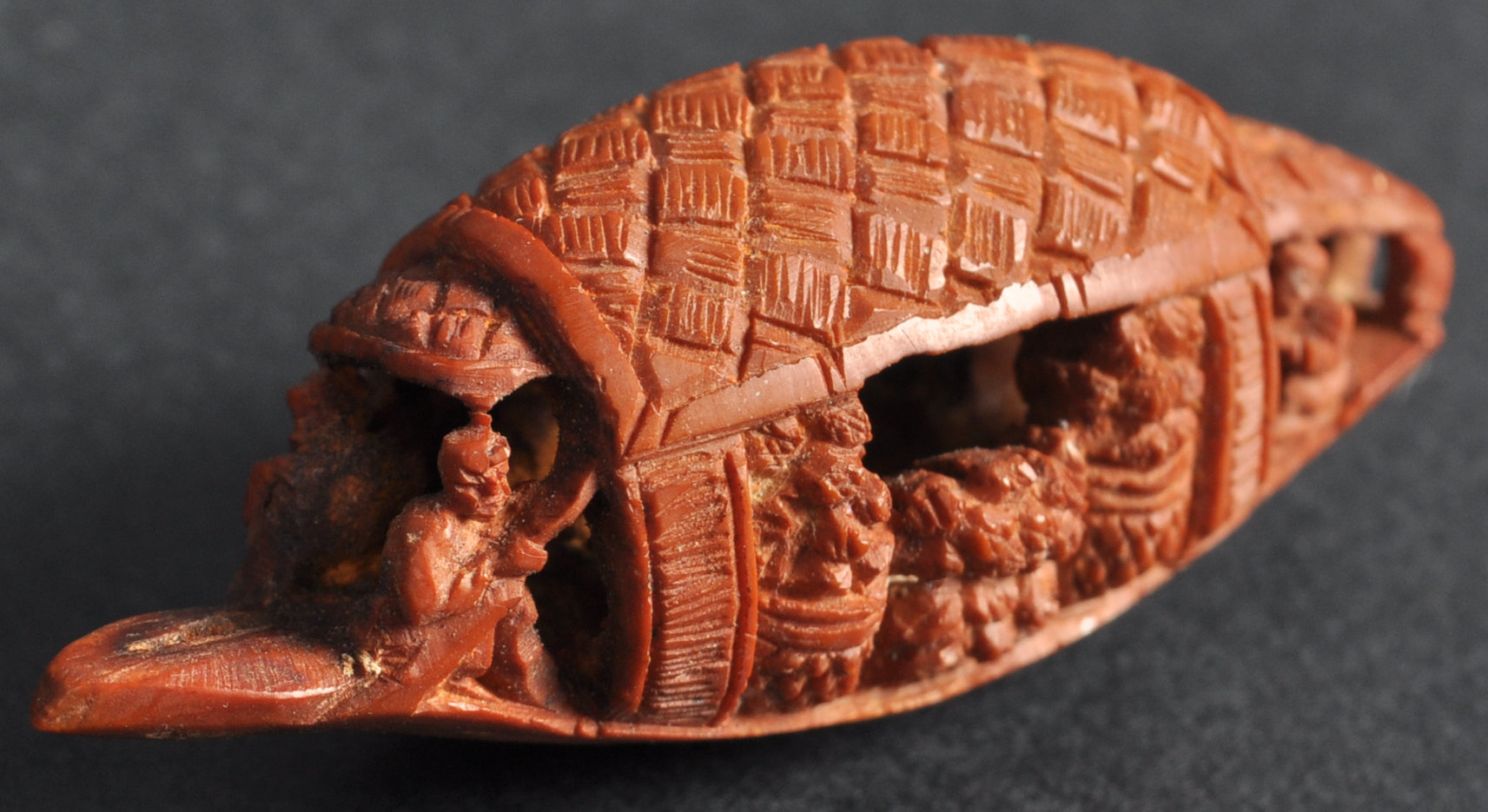 TWO 19TH CENTURY CHINESE HAND CARVED HEDIAO NUTS - Image 8 of 9