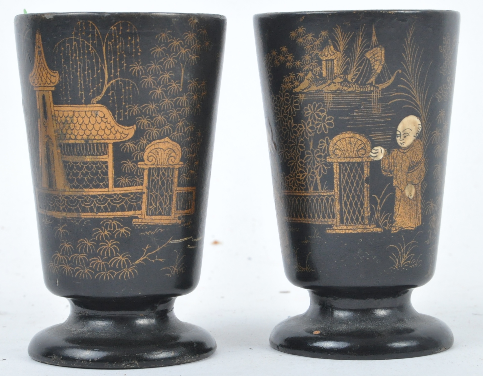 PAIR OF CHINESE BLACK LACQUER DRINKING CUPS - Image 3 of 5