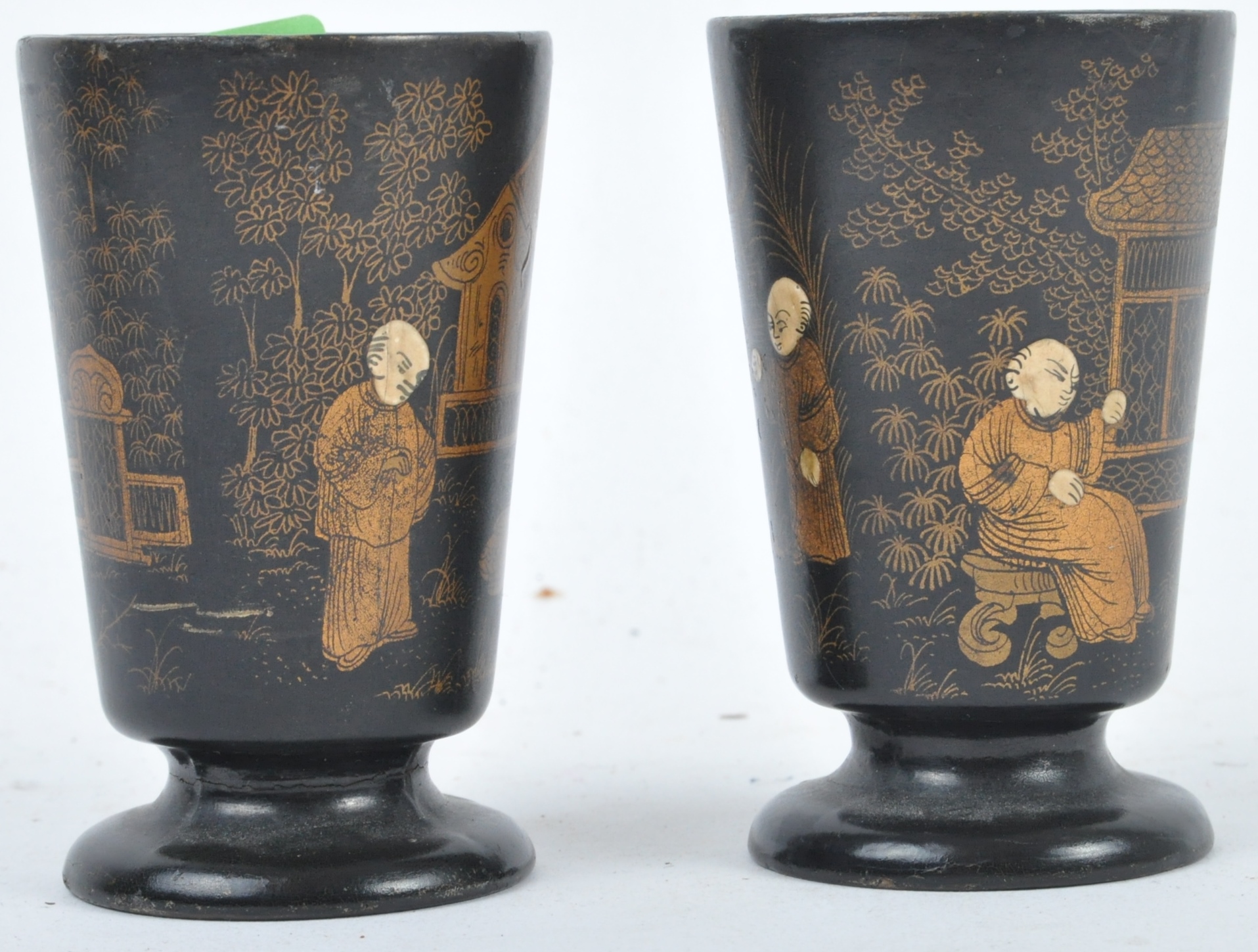 PAIR OF CHINESE BLACK LACQUER DRINKING CUPS - Image 2 of 5