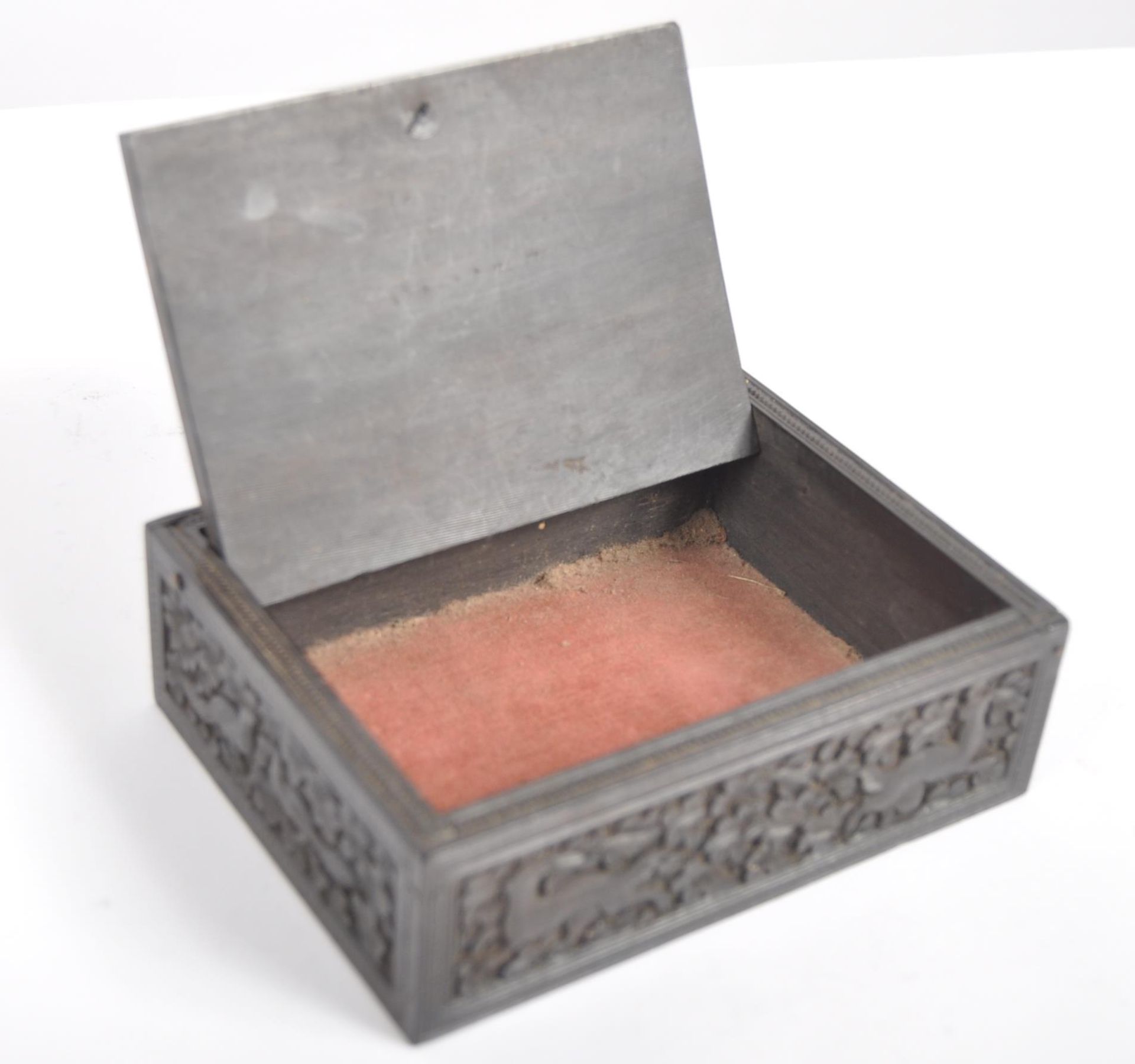 19TH CENTURY ANGLO INDIAN CARVED WOODEN BOX - Image 7 of 7