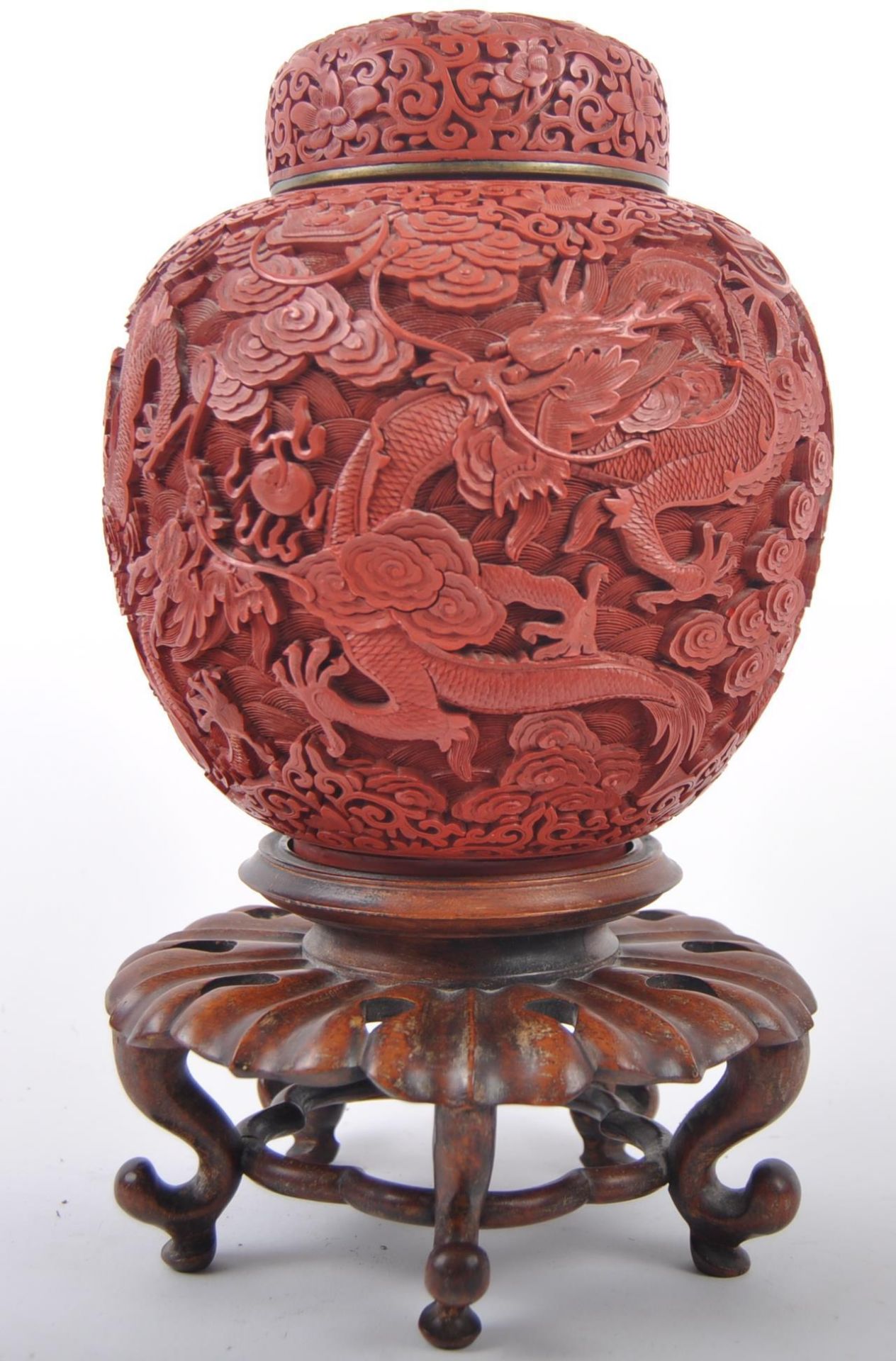 LARGE CINNABAR LACQUER GINGER JAR ON STAND - Image 2 of 8