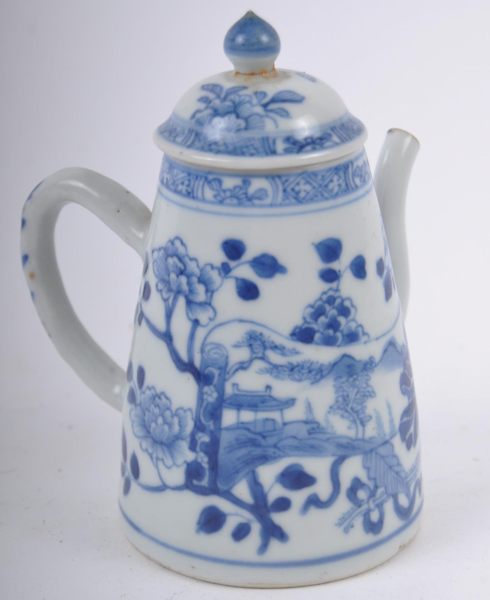 18TH CENTURY CHINESE BLUE & WHITE TEAPOT - Image 3 of 6