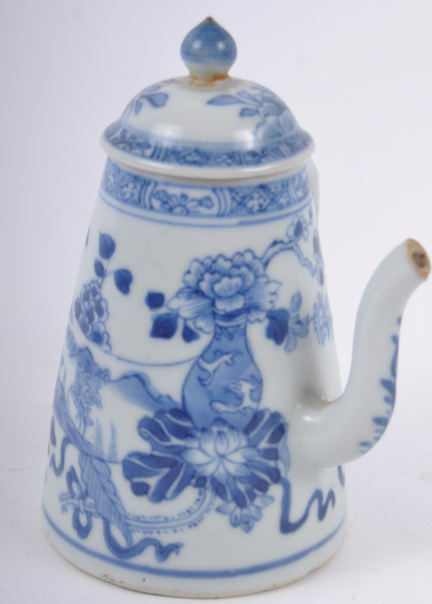 18TH CENTURY CHINESE BLUE & WHITE TEAPOT - Image 2 of 6