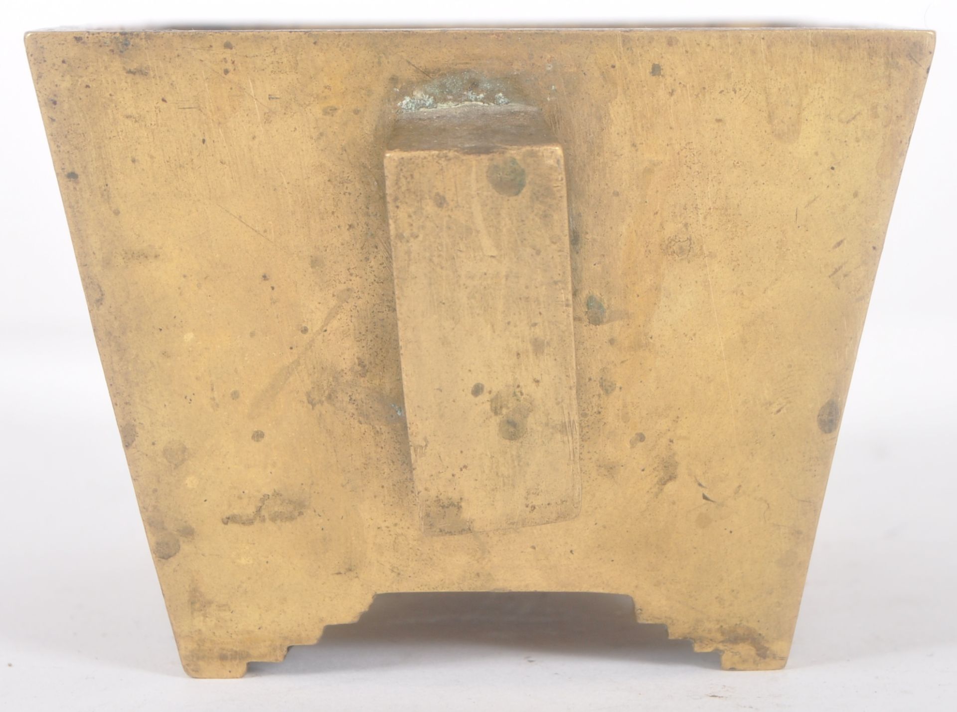 EARLY 20TH CENTURY CHINESE BRONZE CENSER - Image 2 of 6