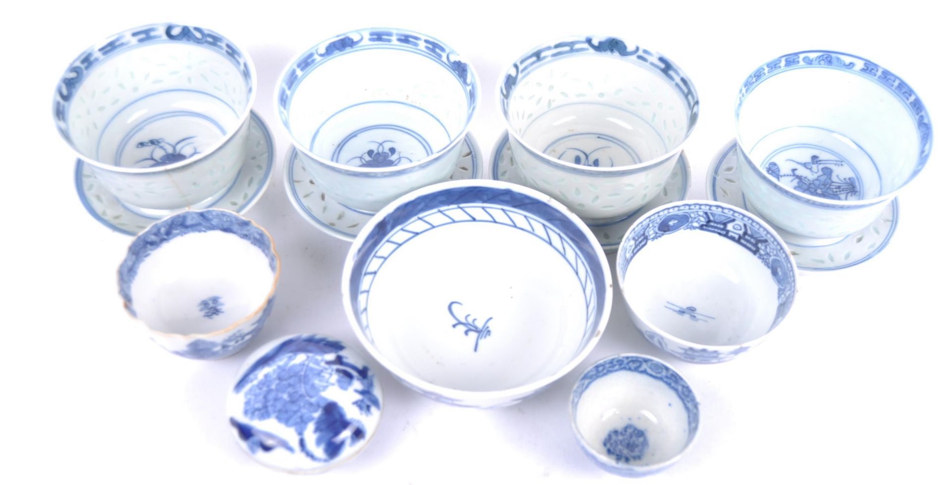 COLLECTION OF CHINESE BLUE & WHITE PORCELAIN - Bild 2 aus 15