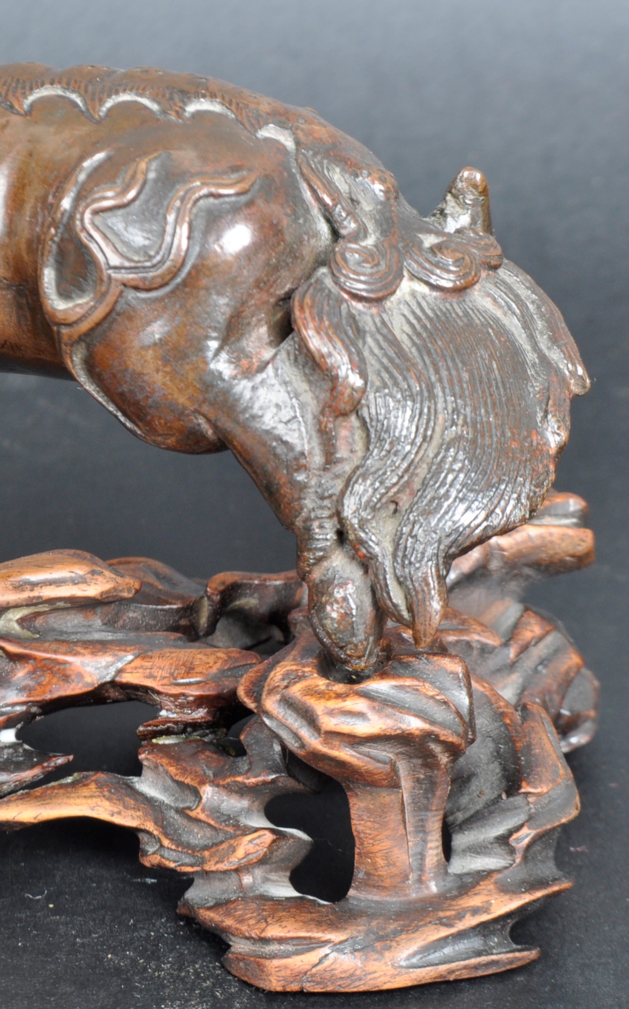 18TH CENTURY CHINESE BRONZE FOO DOG - Image 5 of 7