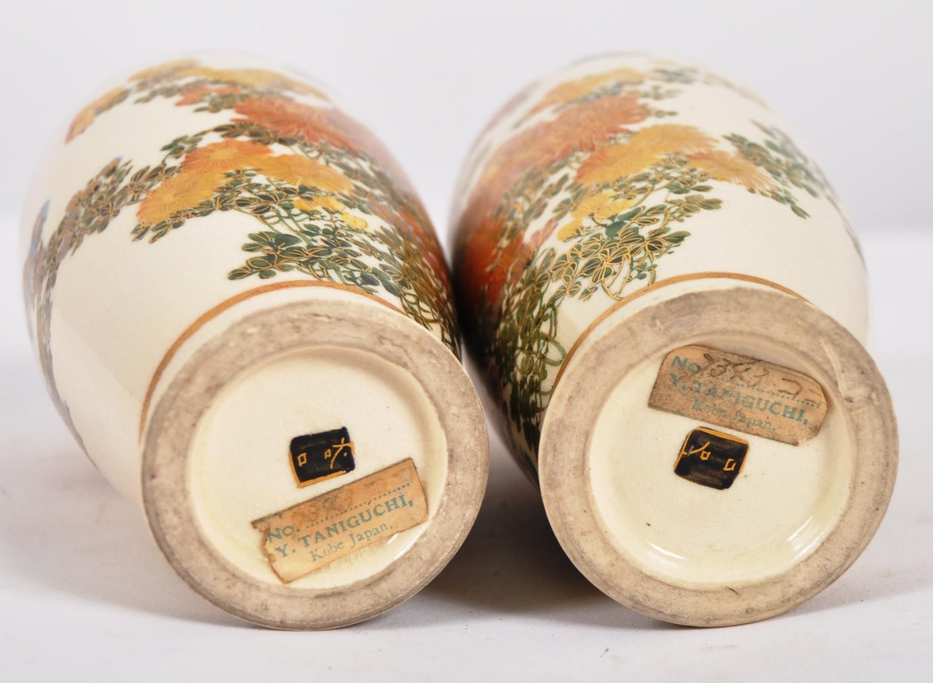 PAIR OF LATE 19TH CENTURY JAPANESE SATSUMA VASES - Image 5 of 6