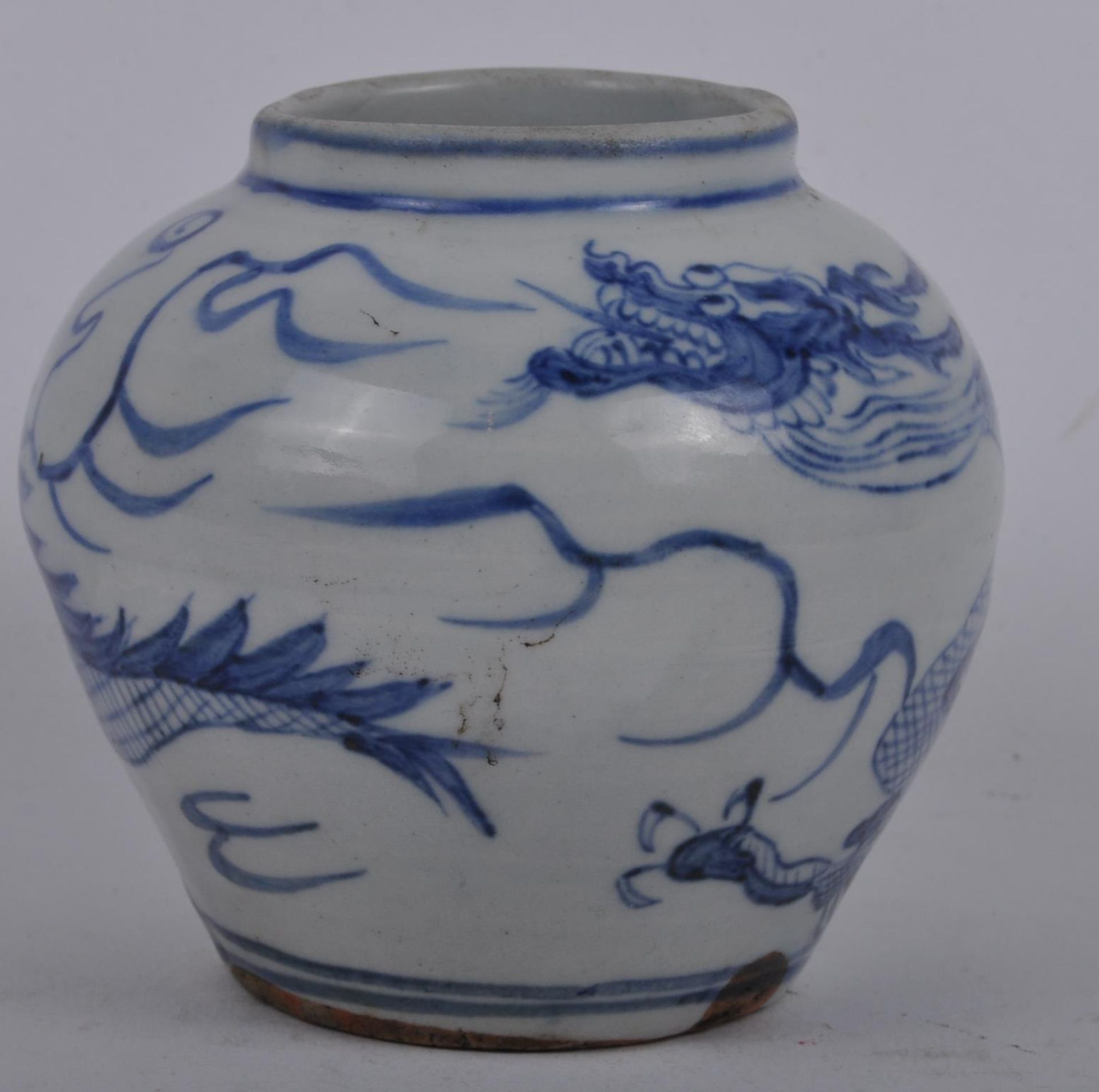 CHINESE MING DYNASTY BLUE & WHITE GINGER JAR - Image 3 of 8