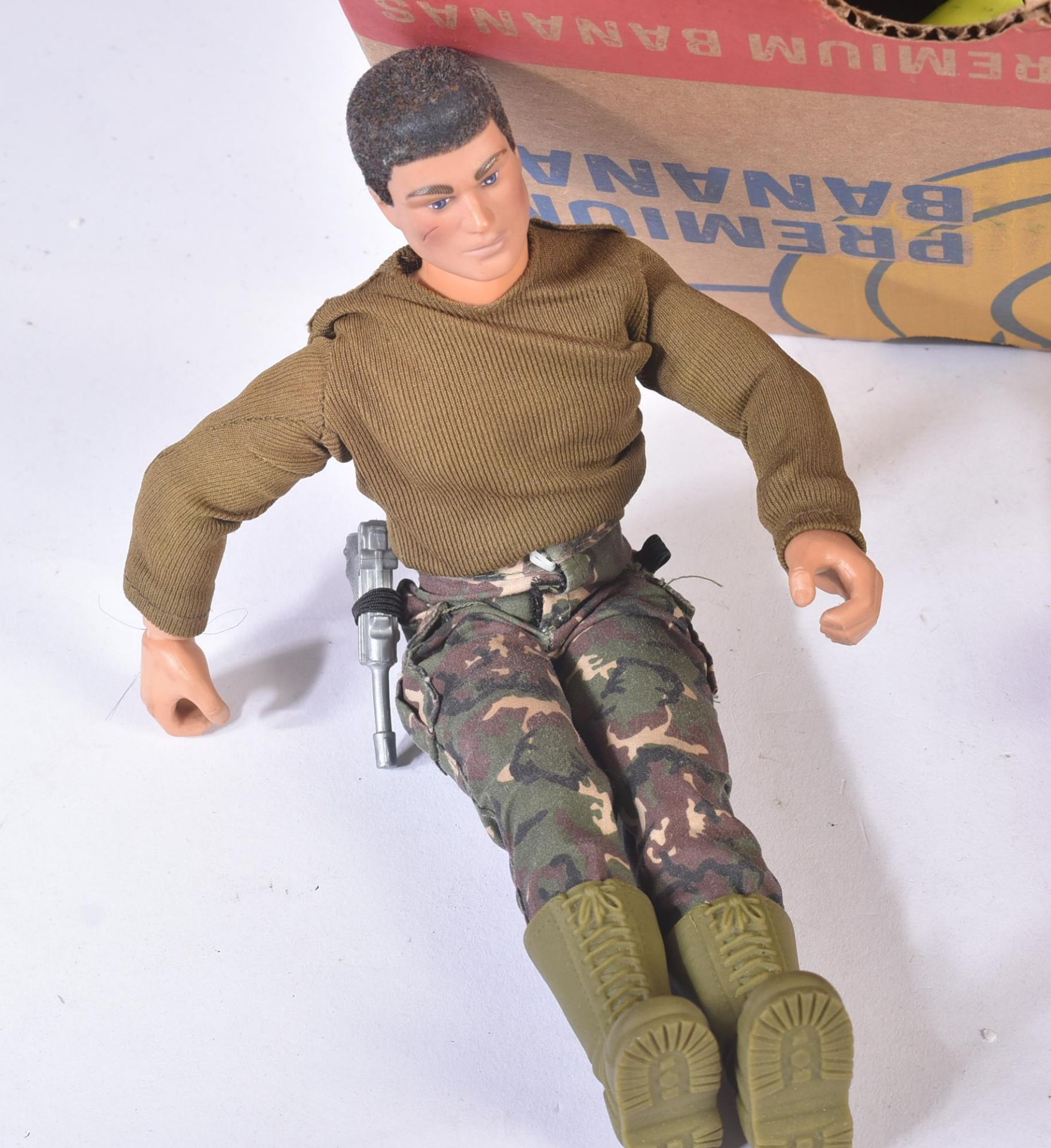 COLLECTION OF ASSORTED ACTION MAN FIGURES & ACCESSORIES - Image 2 of 9