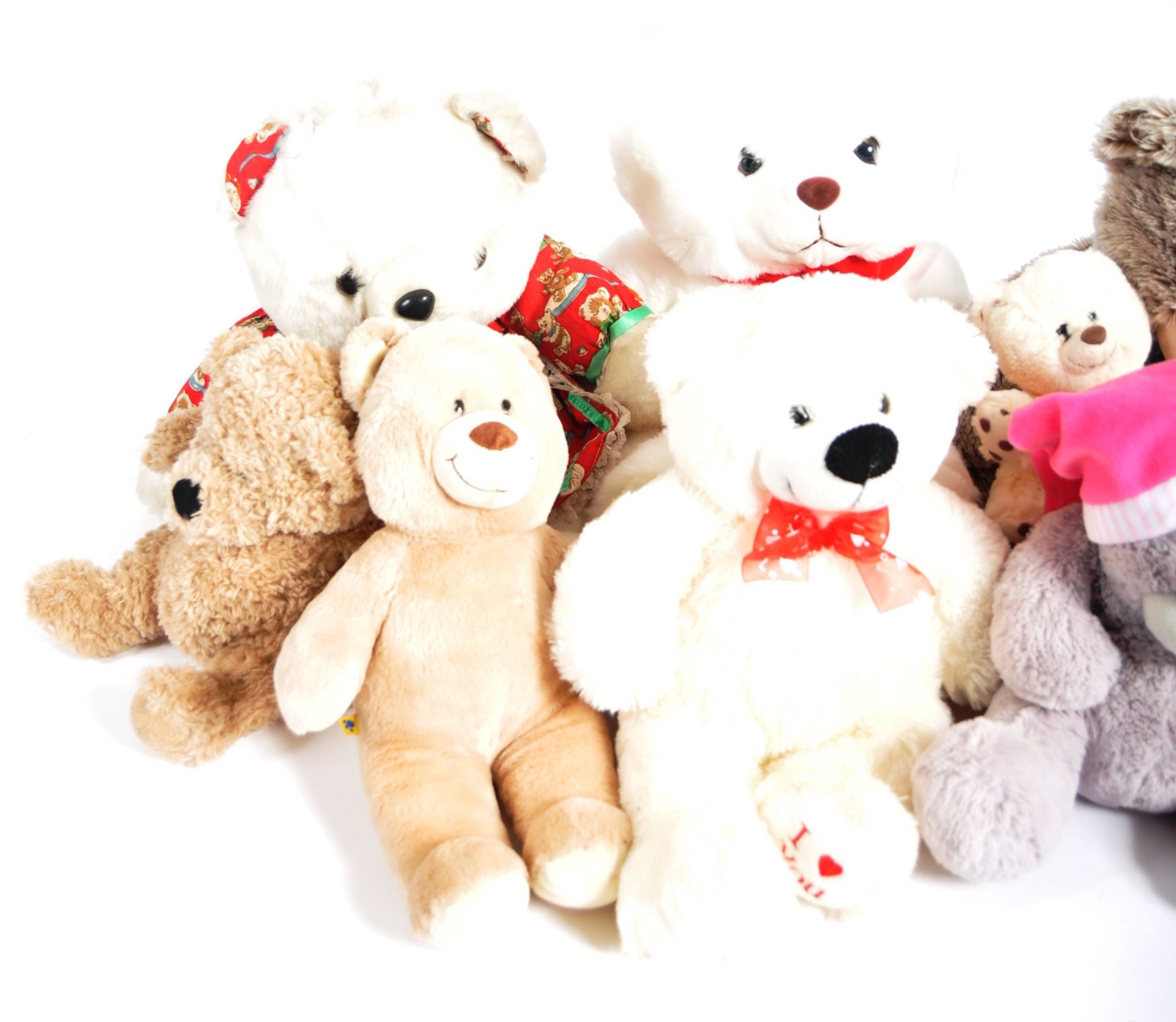 TEDDY BEARS - LARGE COLLECTION OF ASSORTED - Image 2 of 3
