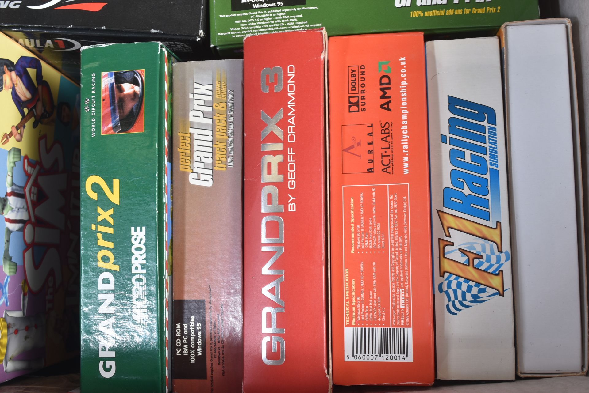RETRO GAMING - LARGE COLLECTION OF BIG BOX PC CD ROM VIDEO GAMES - Image 7 of 7