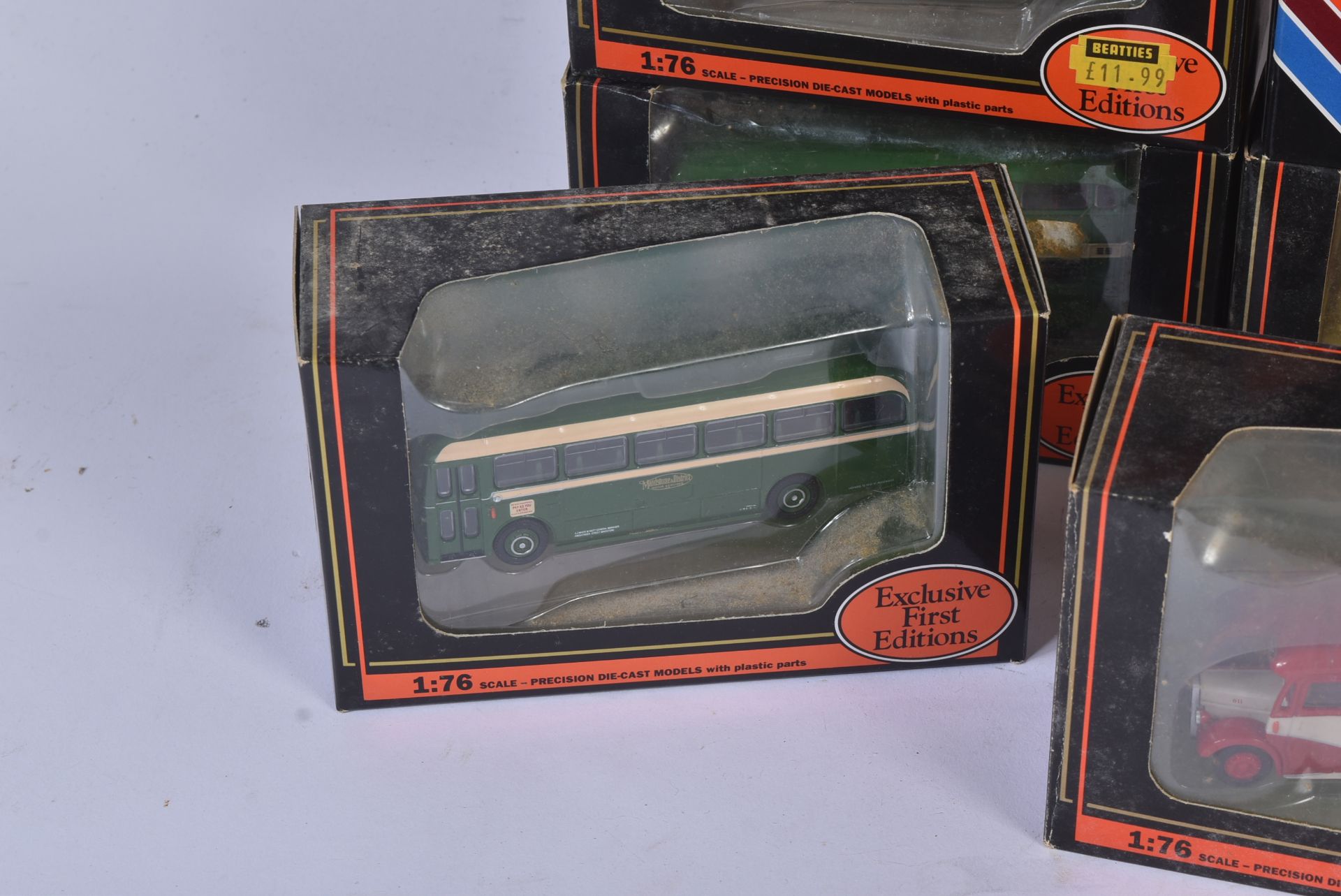 COLLECTION OF 1/76 SCALE DIECAST MODEL BUSES - Image 3 of 6