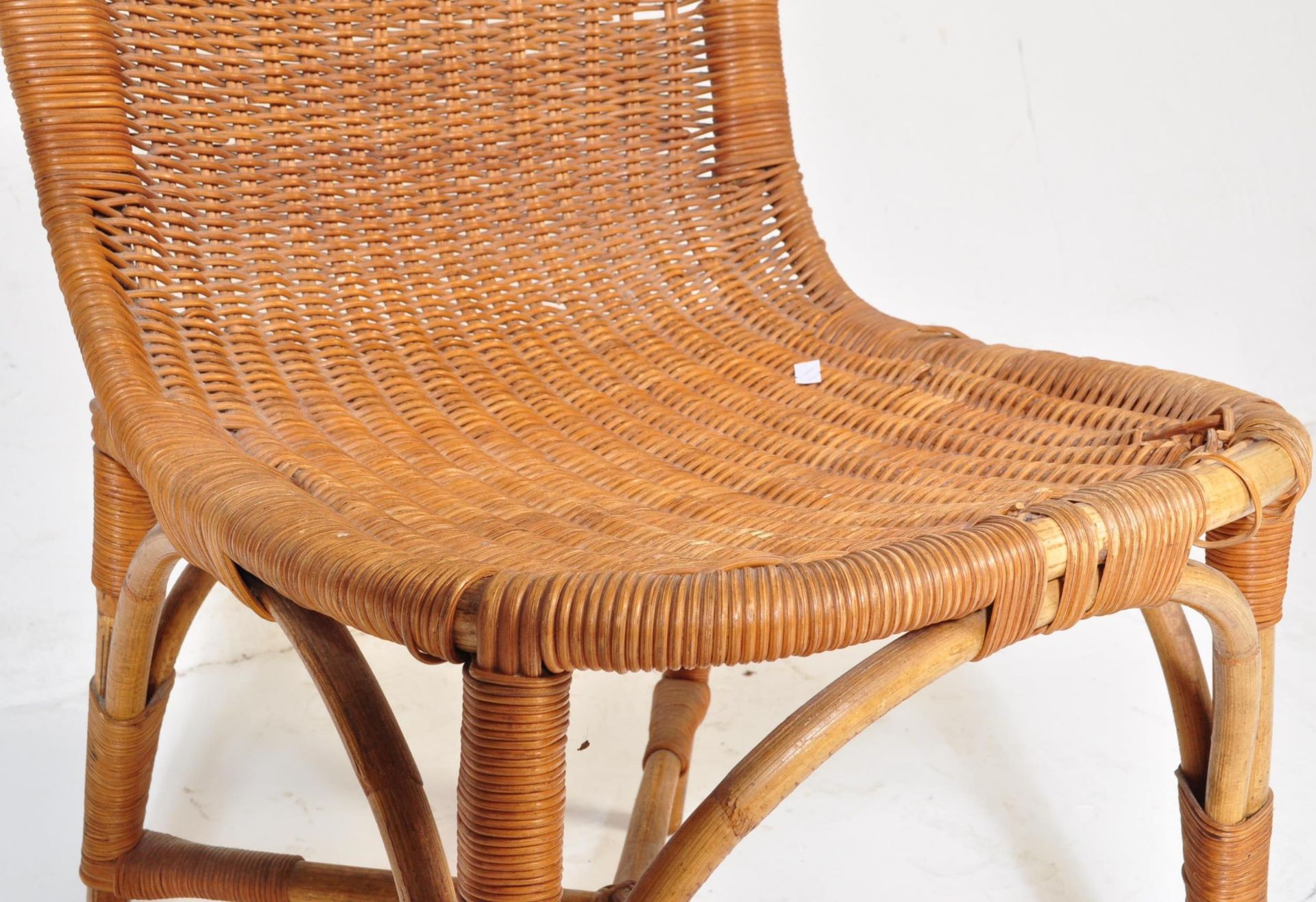 RETRO MID 20TH CENTURY WICKER CONSERVATORY CHAIR - Image 5 of 5