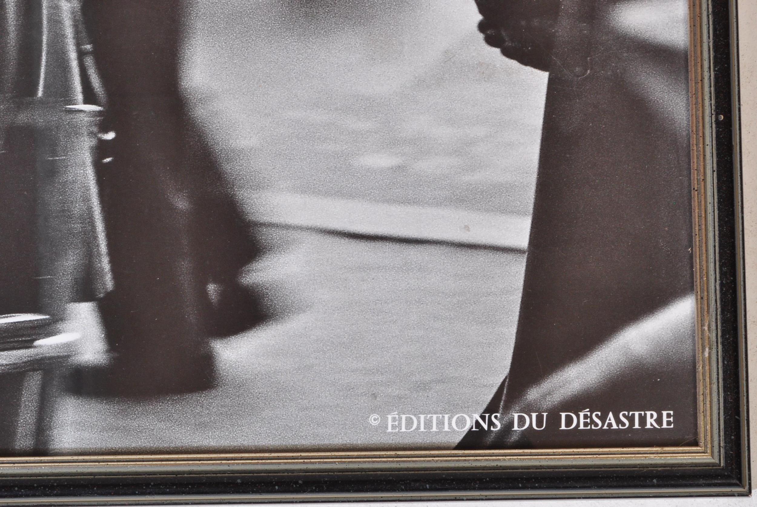 ROBERT DOISNEAU - KISS BY THE TOWN HALL - FRAMED POSTER - Image 2 of 4