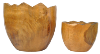 PAIR OF VINTAGE GRADUATING BEECH HAND CARVED PLANTER BOWLS