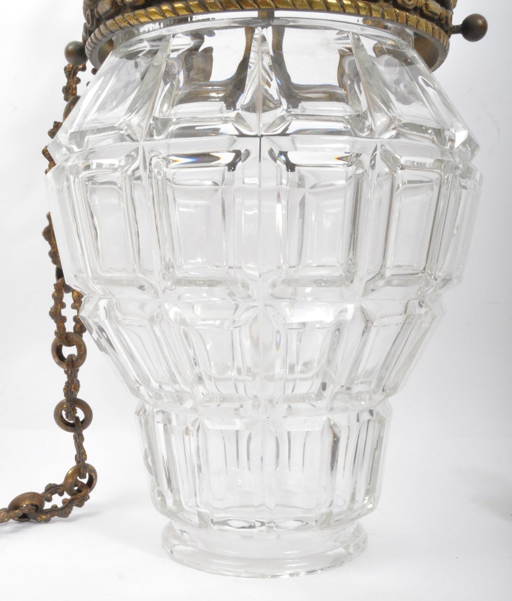 19TH CENTURY BRASS & GLASS PENDANT LIGHT - Image 3 of 5