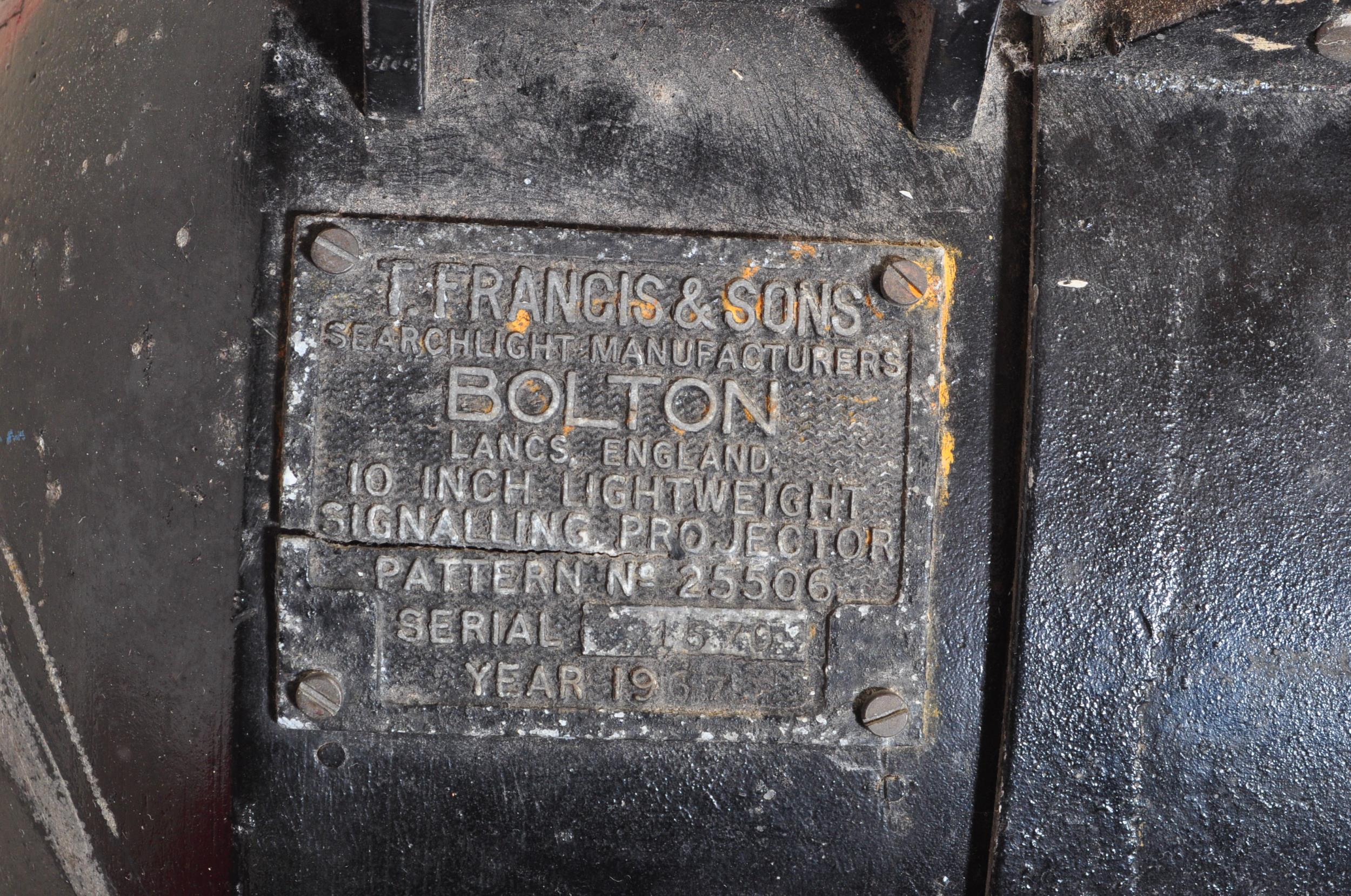 VINTAGE METAL SIGNALLING LIGHT - Image 3 of 5