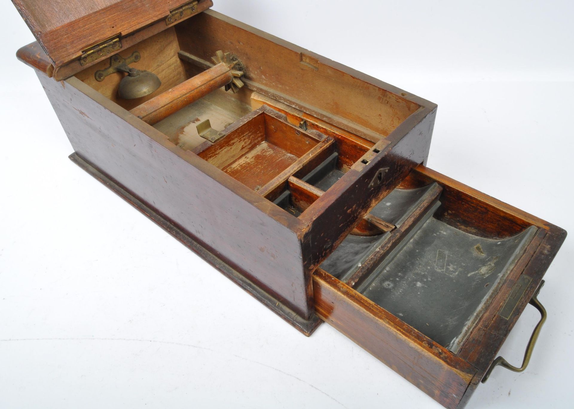 VINTAGE 20TH CENTURY MAHOGANY CASED CASH REGISTER - Image 4 of 7