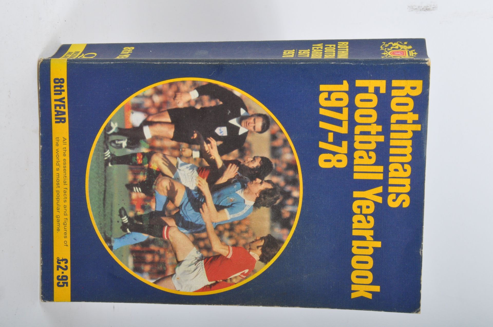 ROTHMANS FOOTBALL YEARBOOK - COLLECTION OF BOOKS - Image 5 of 8