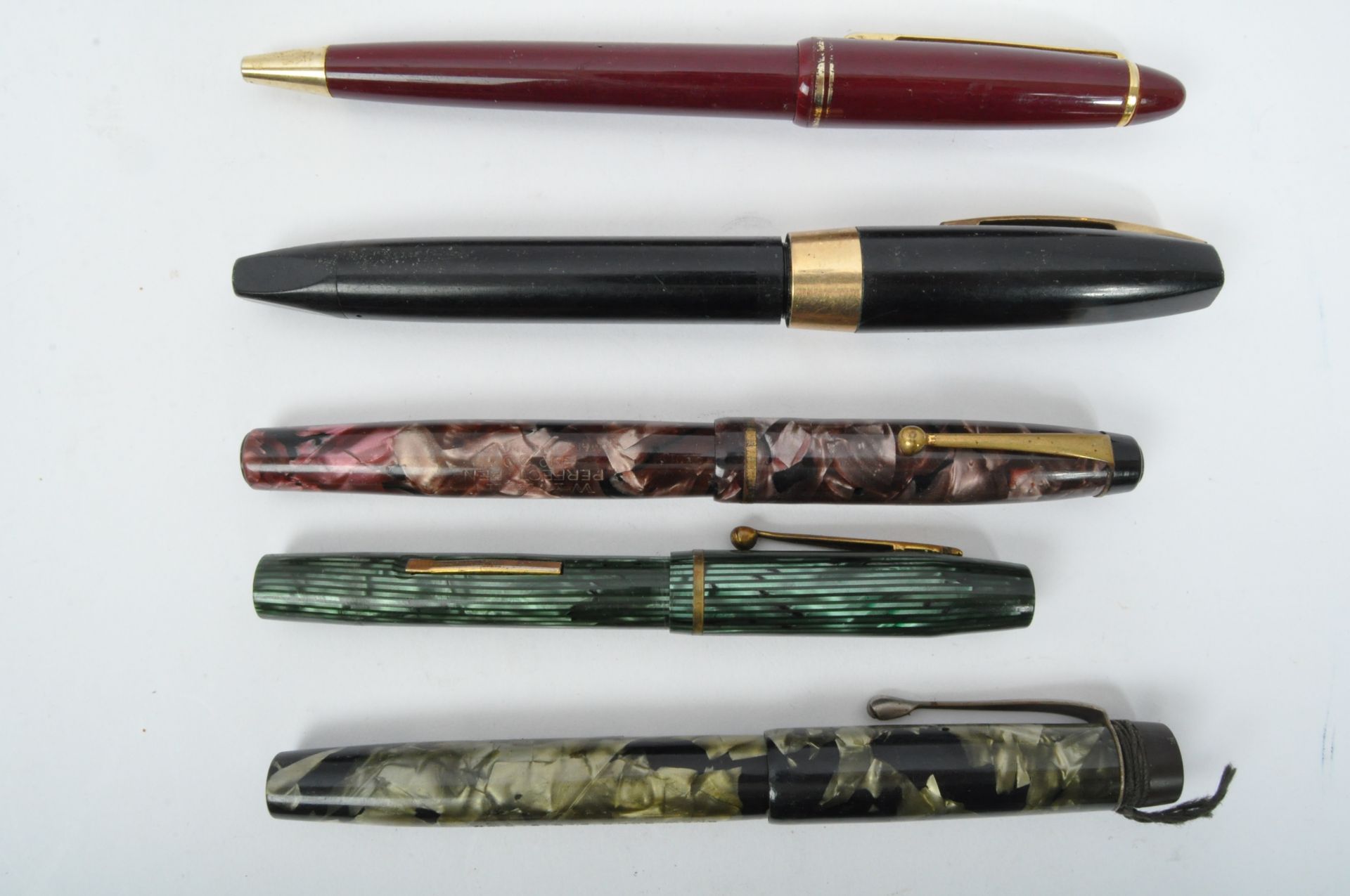 COLLECTION OF 20TH CENTURY PENS & WRITING INSTRUMENTS - Image 6 of 8