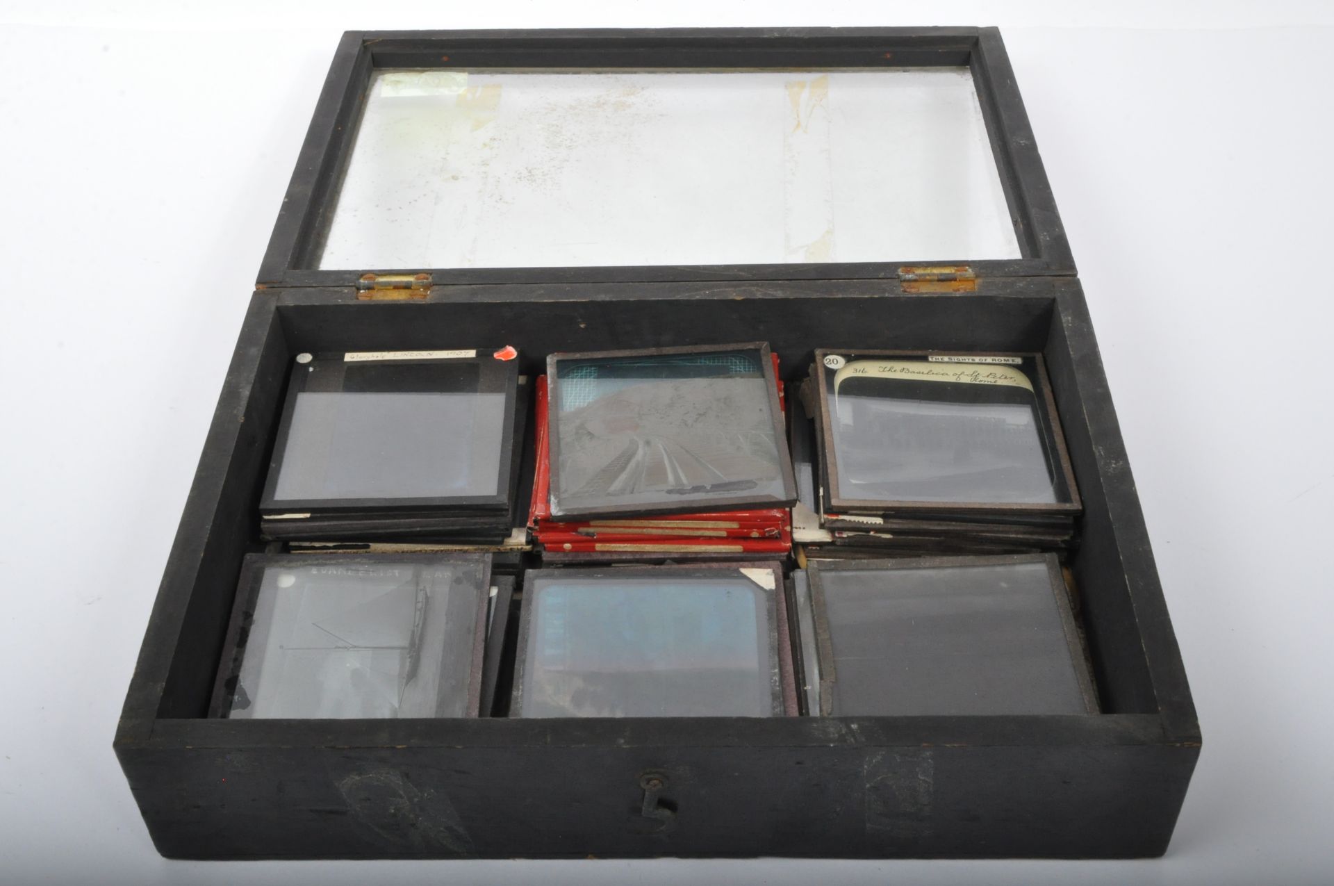 COLLECTION OF VICTORIAN & EDWARDIAN GLASS NEGATIVES