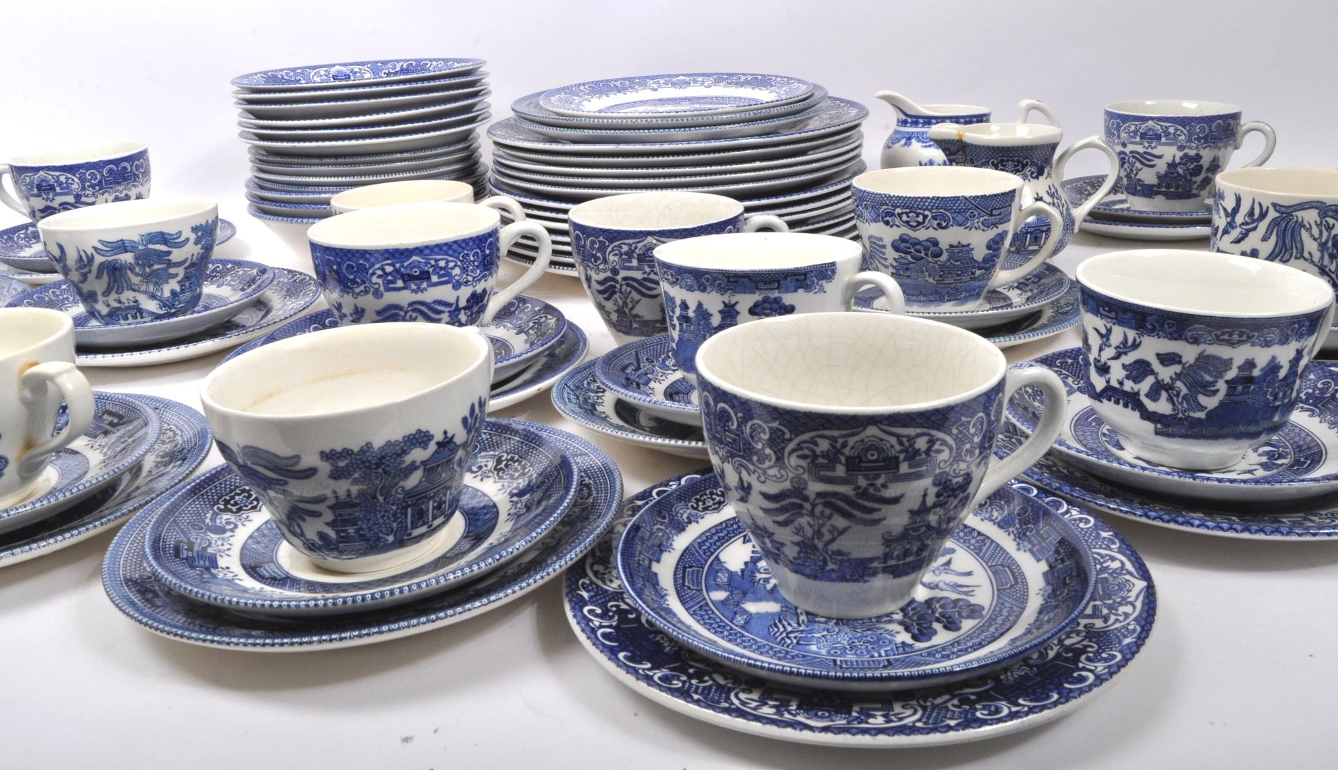 CHURCHILL - BLUE & WHITE CERAMIC WARE DINNER SERVICE