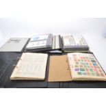 LARGE COLLECTION OF VINTAGE UK & FOREIGN STAMPS ALBUMS