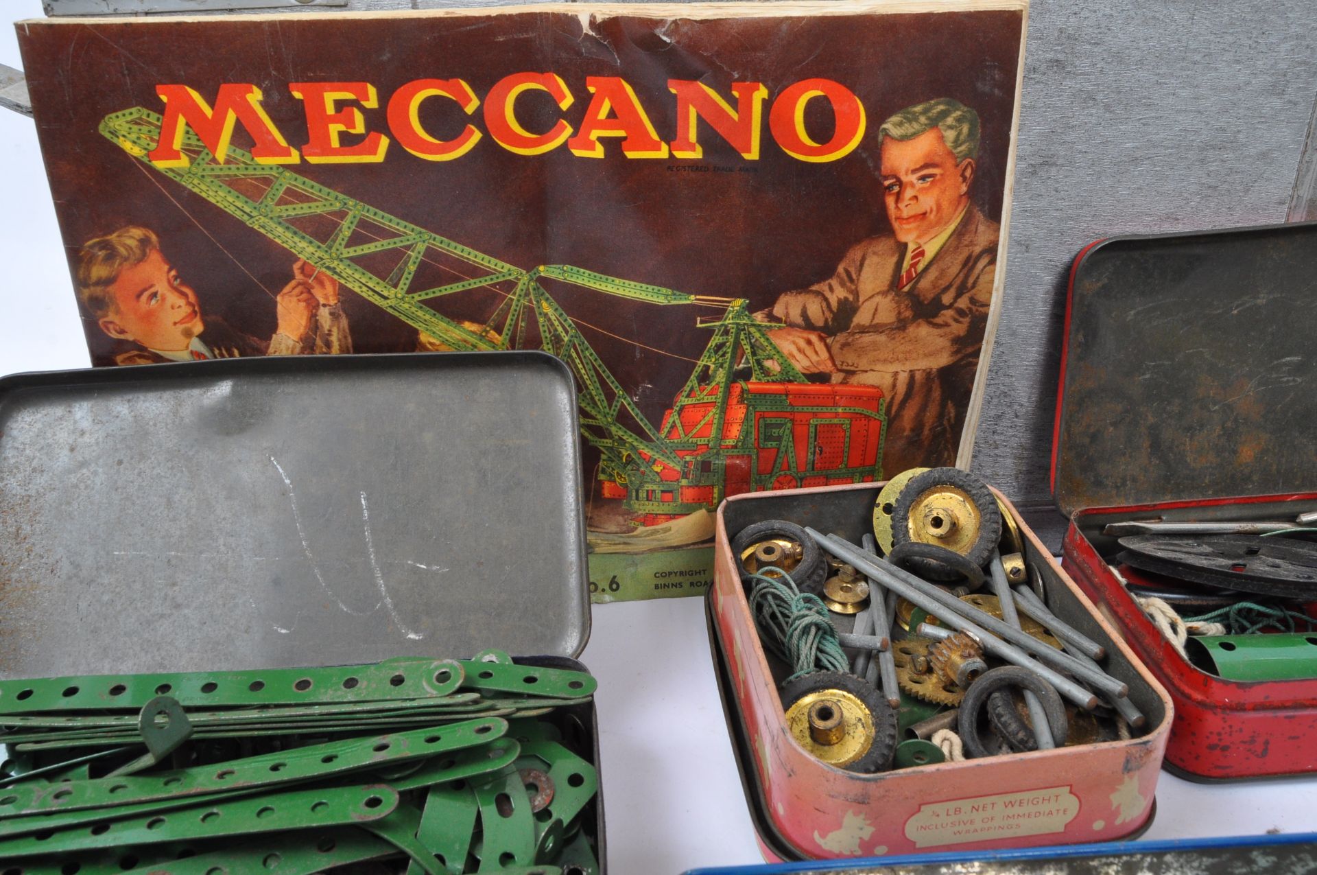 EARLY 20TH CENTURY MECCANO OUTFIT NO. 6 CONSTRUCTION SET - Bild 2 aus 5