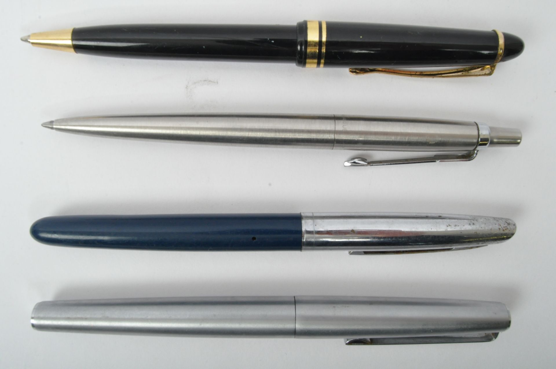 COLLECTION OF 20TH CENTURY PENS & WRITING INSTRUMENTS - Image 7 of 8