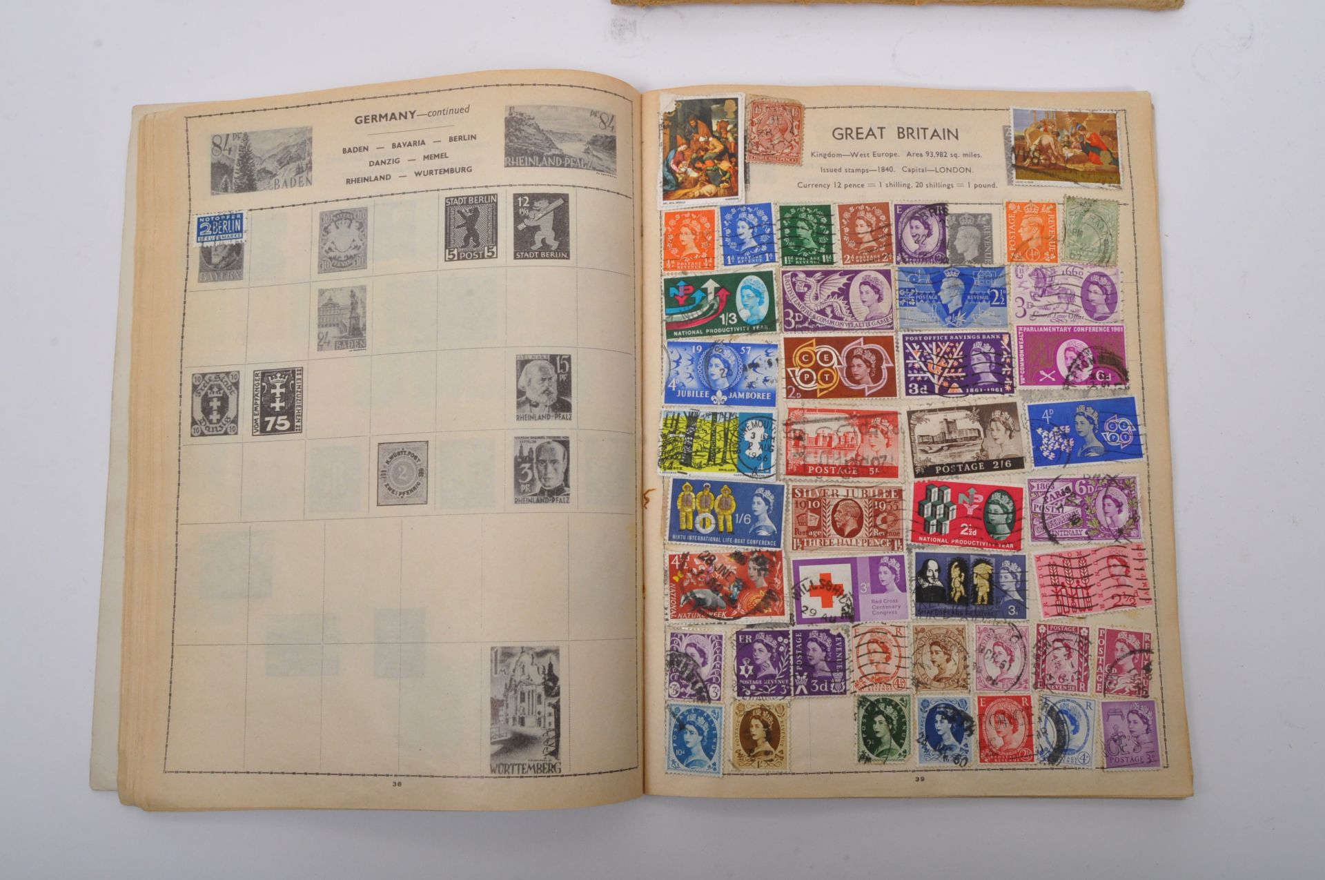 COLLECTION OF EARLY 20TH CENTURY & LATER STAMPS - Image 3 of 5