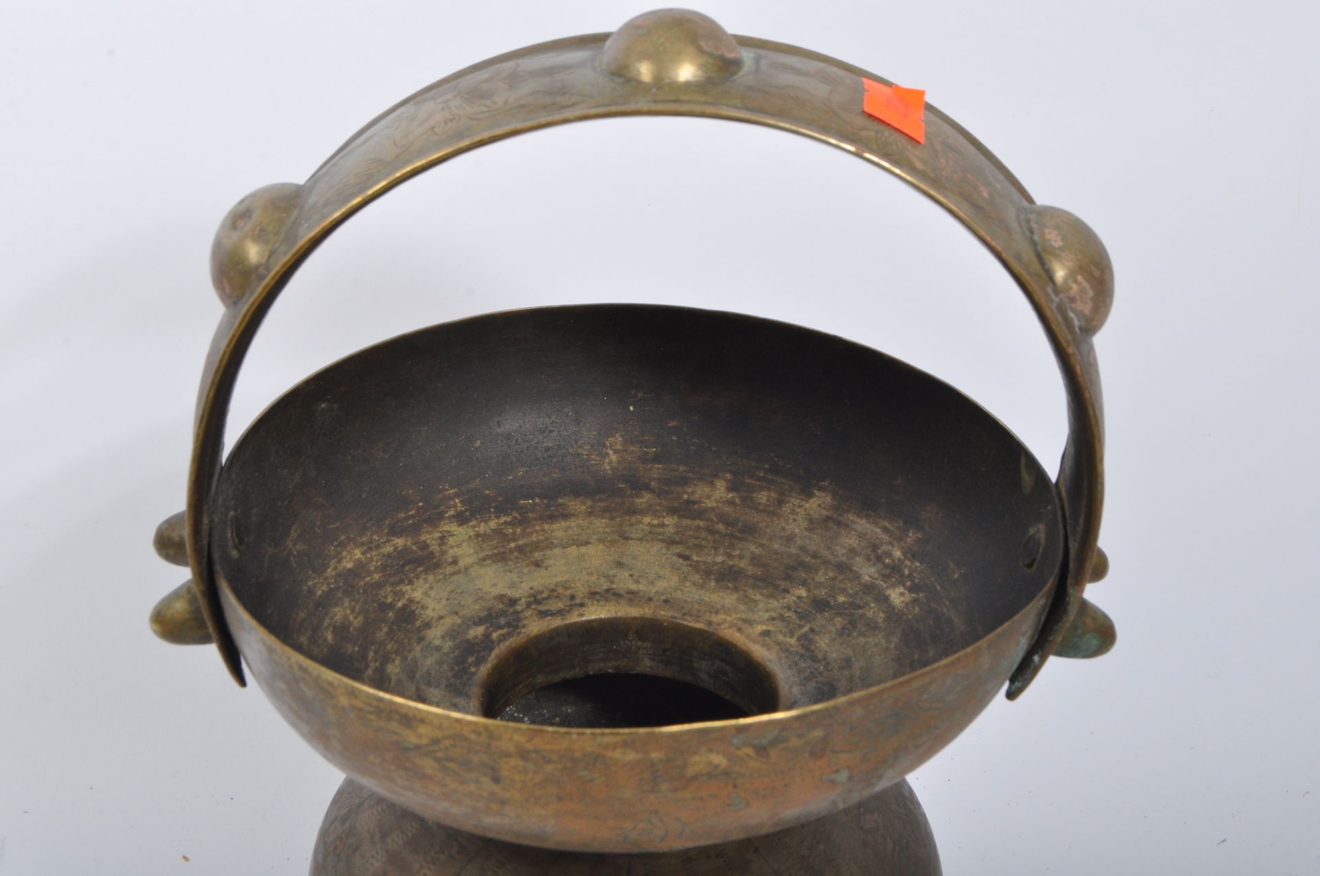 INDIAN HINDU SADHU BRASS HOLY WATER POT - Bild 3 aus 5