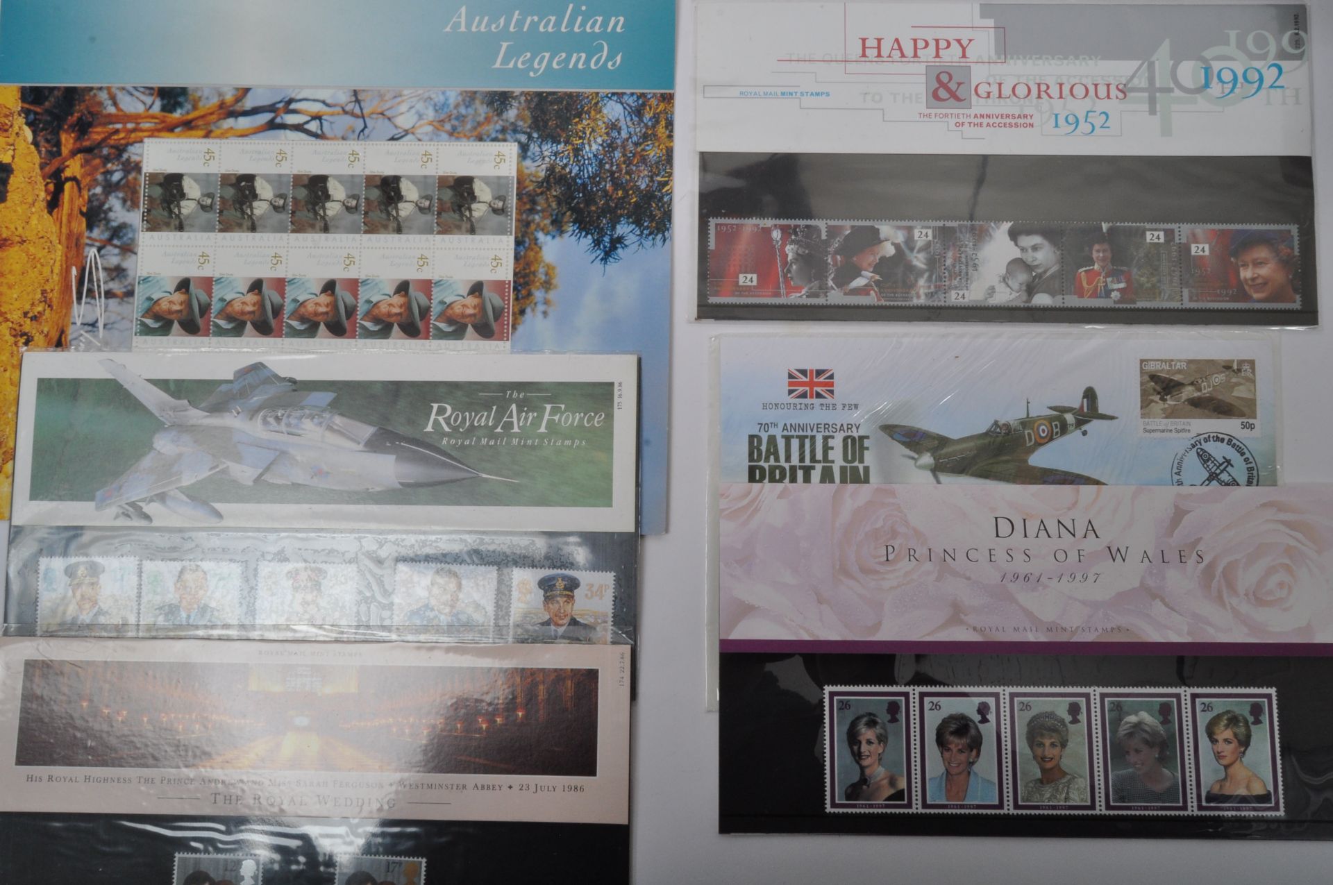 COLLECTION OF BRITISH & AUSTRALIAN STAMPS - INC PRESENTATION PACKS - Image 3 of 6