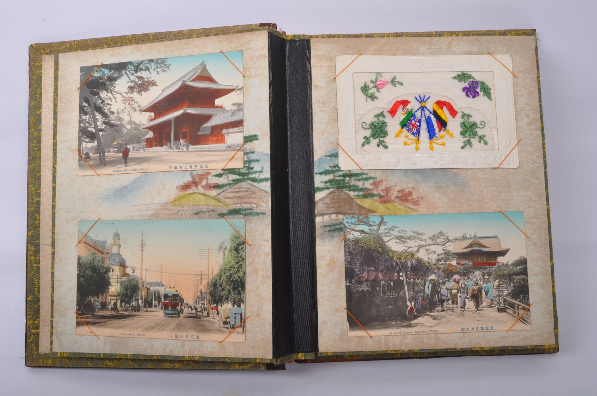 EARLY 20TH CENTURY JAPANESE SHIBAYAMA LACQUER POSTCARD ALBUM - Image 2 of 5