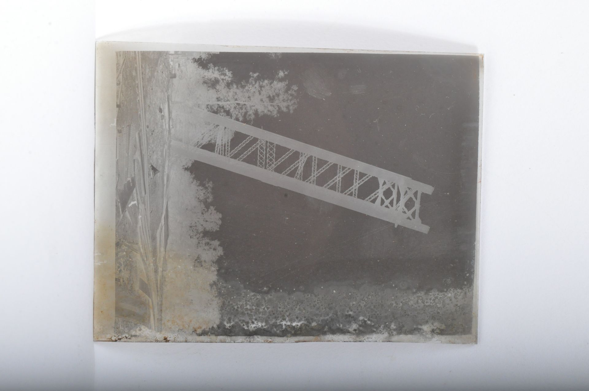 COLLECTION OF EDWARDIAN PHOTOGRAPHIC GLASS SLIDES - Image 2 of 6