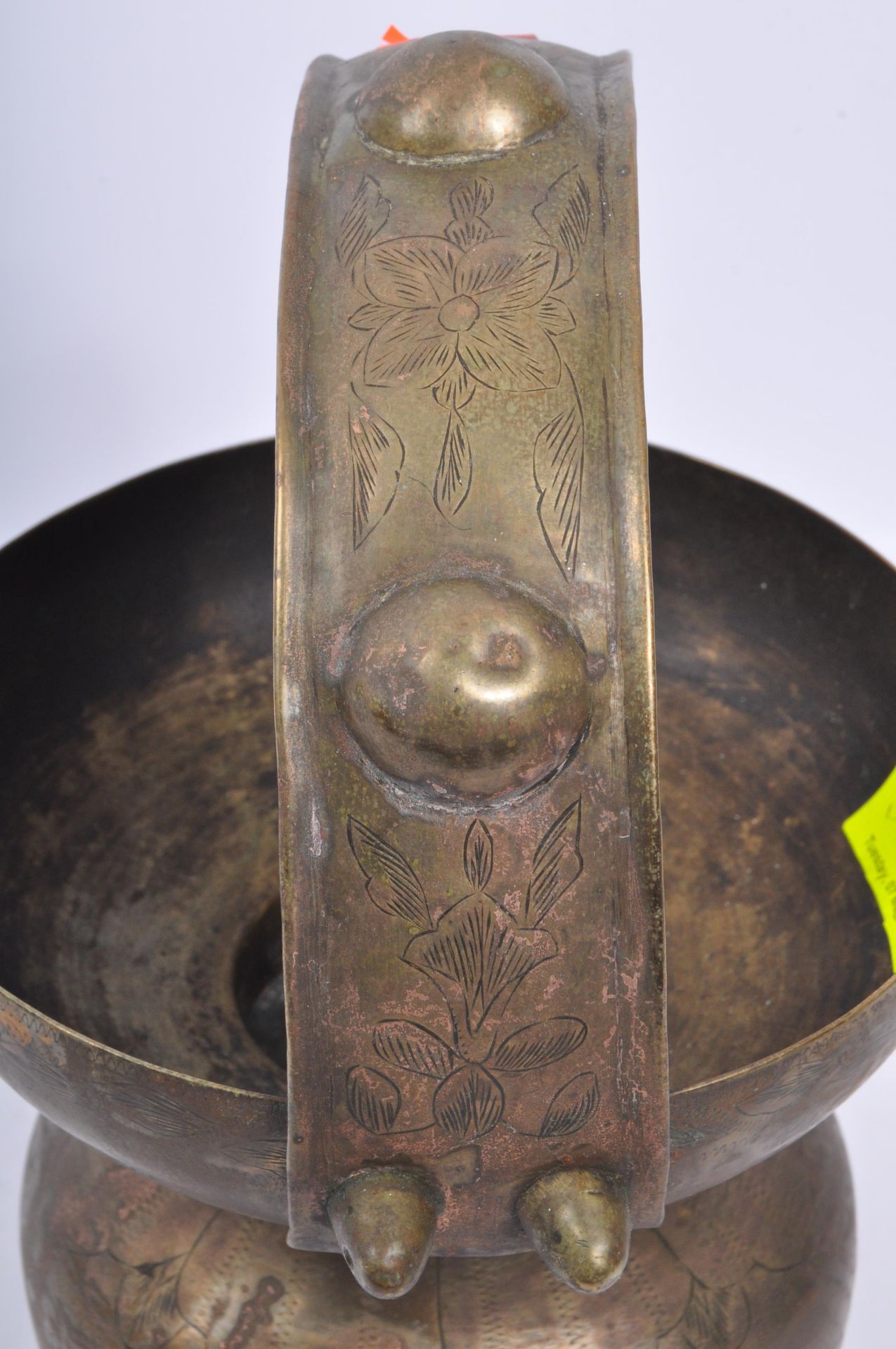 INDIAN HINDU SADHU BRASS HOLY WATER POT - Bild 5 aus 5