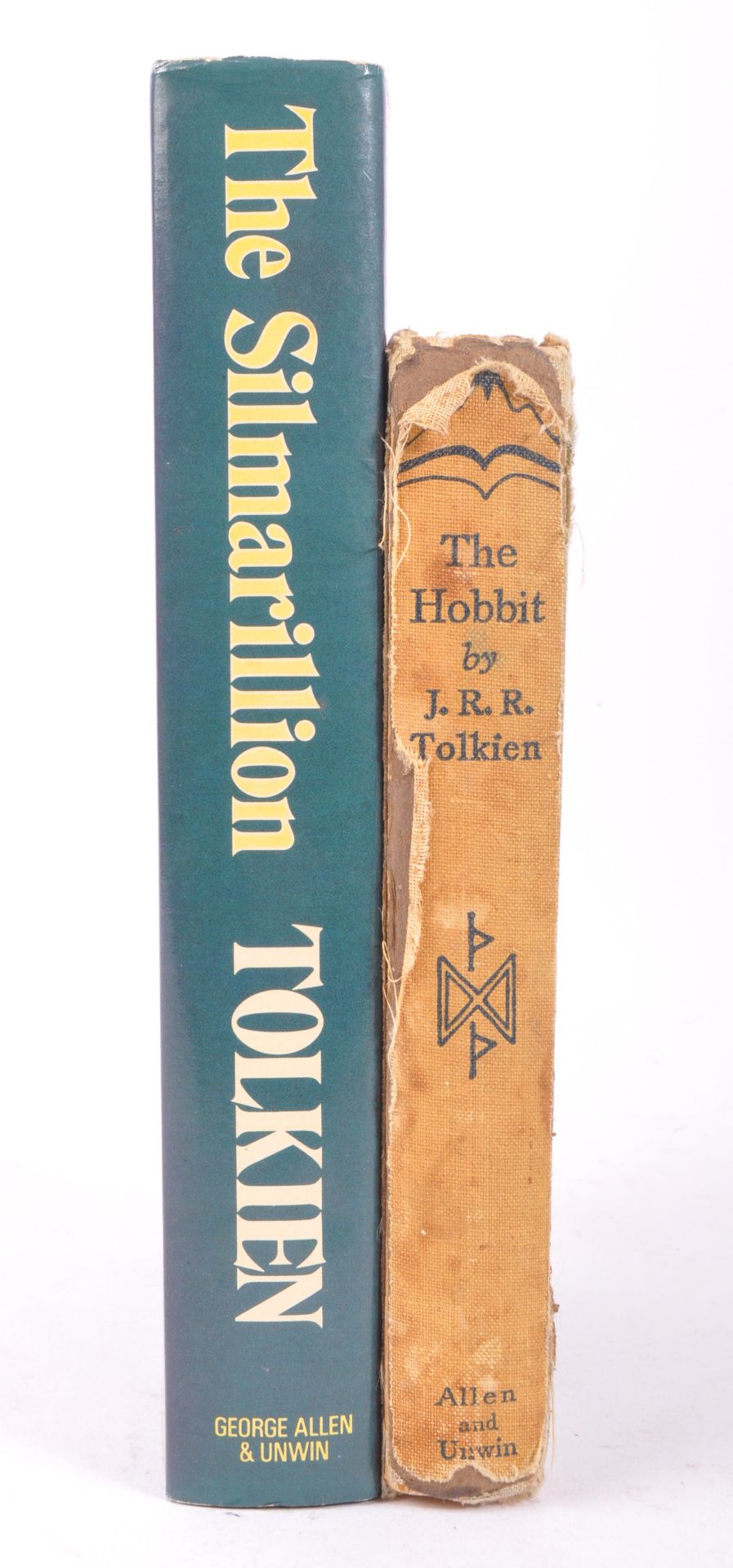 J. R. R. TOLKIEN - FIRST EDITION - THE SILMARILLION - THE HOBBIT - Bild 2 aus 6
