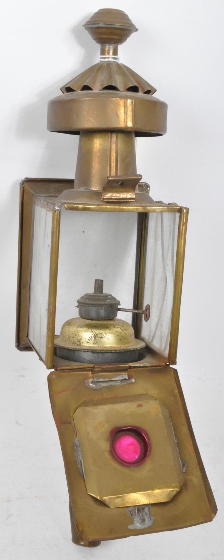 PAIR OF 19TH CENTURY BRASS CARRIAGE LAMPS - Image 7 of 7
