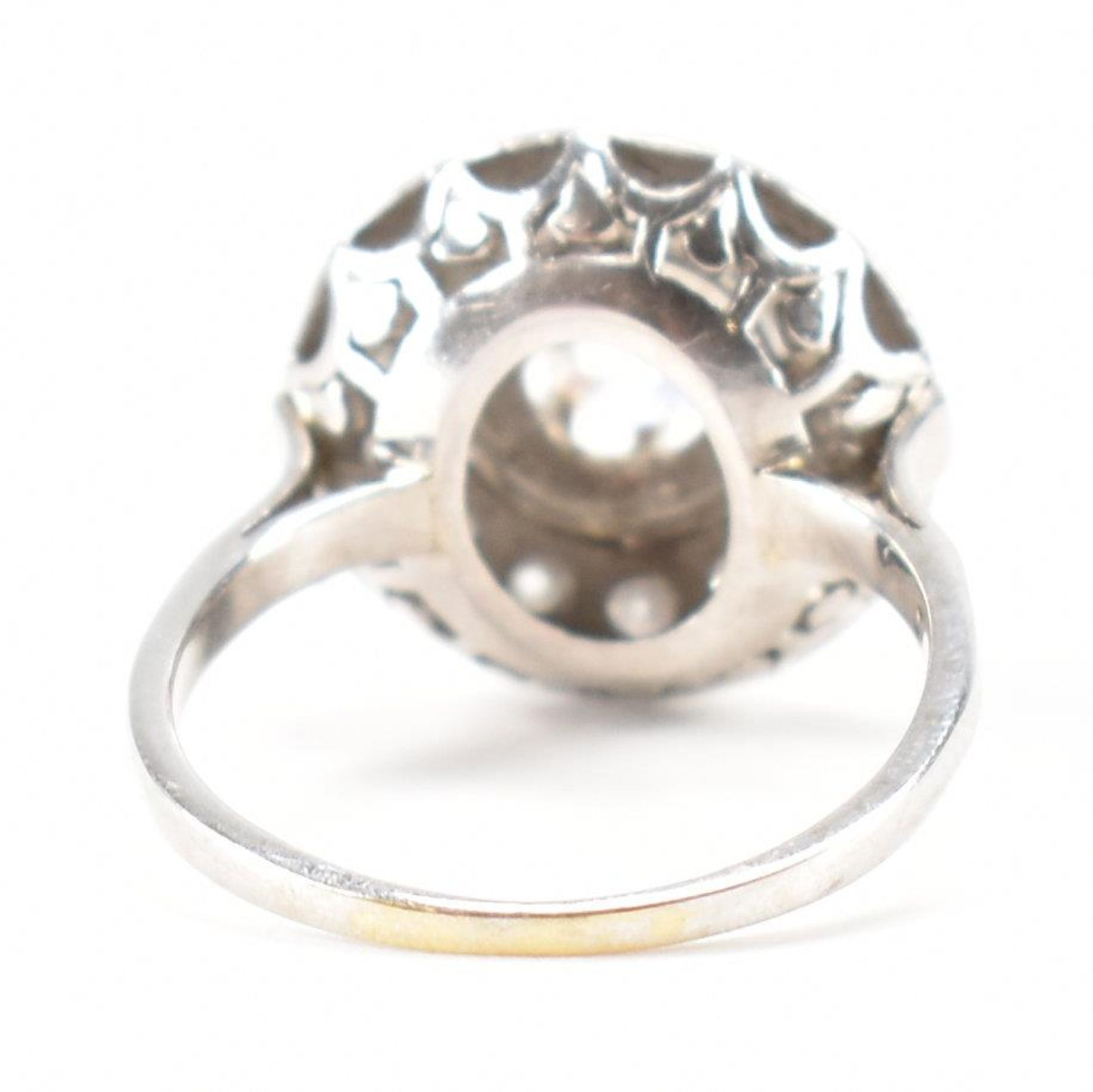 FRENCH ART DECO DIAMOND TARGET RING - Image 4 of 8