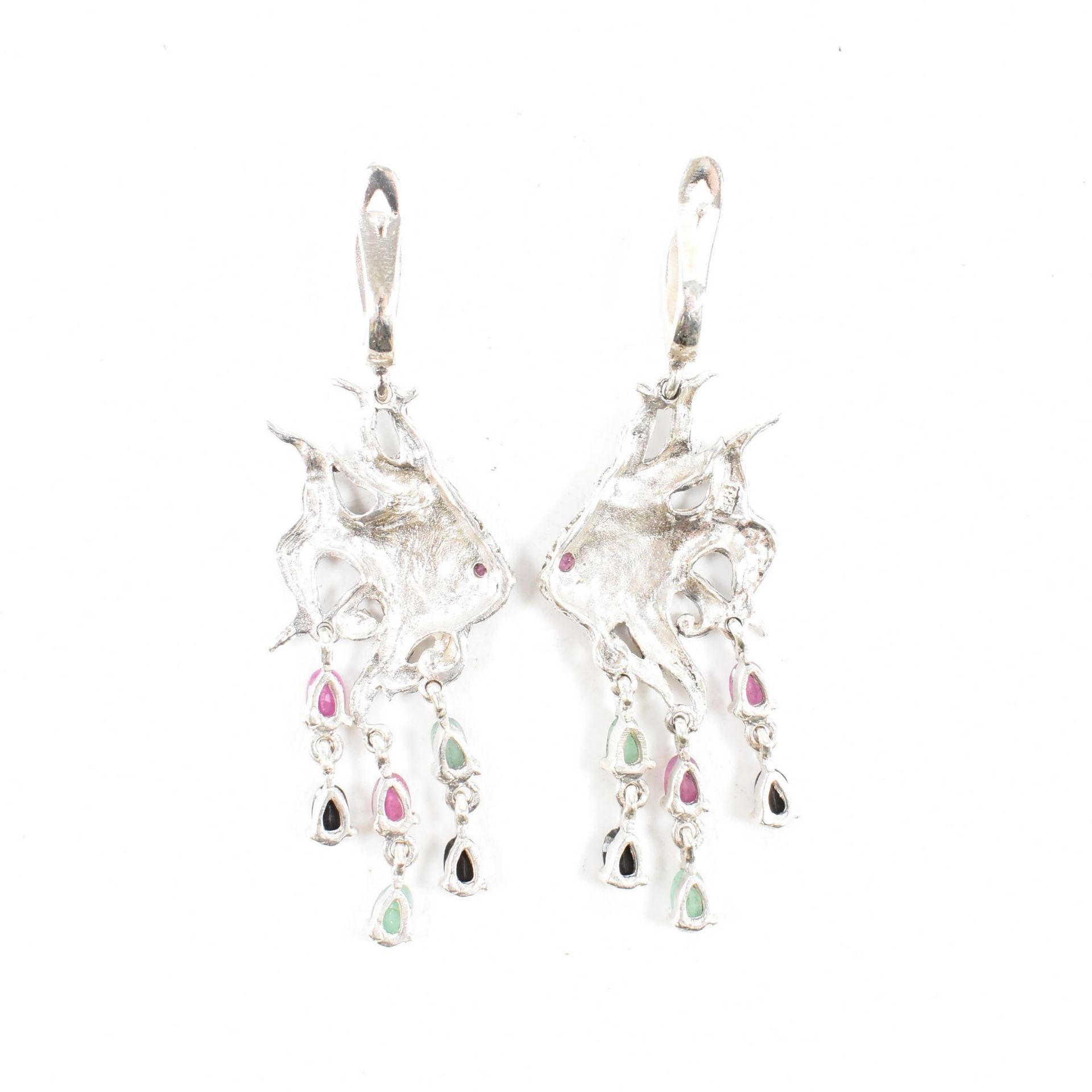 PAIR OF 925 SILVER MARCASITE RUBY EMERALD & SAPPHIRE DROP EARRINGS - Image 2 of 3