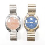 TWO VINTAGE 20TH CENTURY WRIST WATCHES - OTIS & CUE