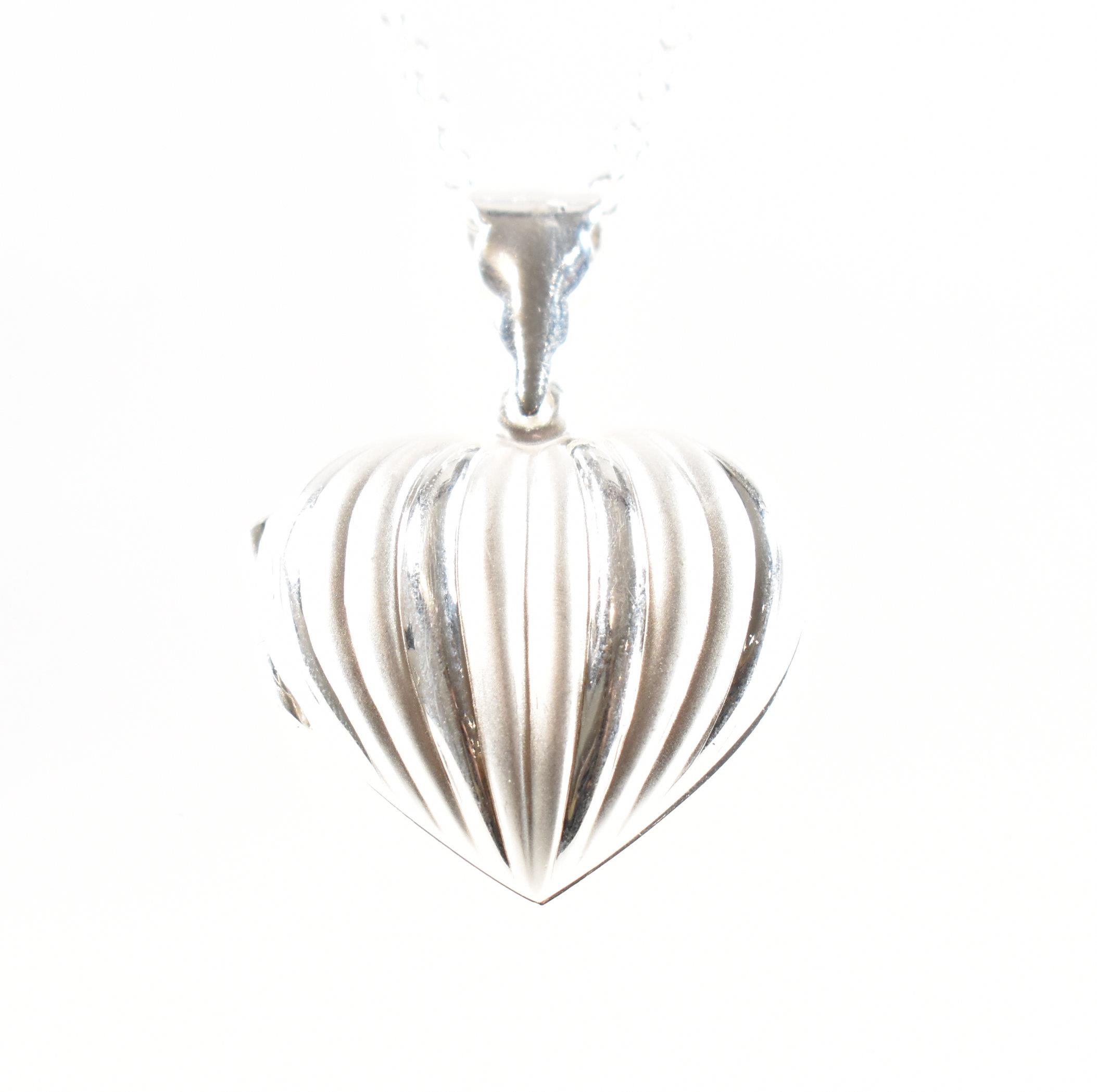925 SILVER HEART LOCKET & NECKLACE CHAIN