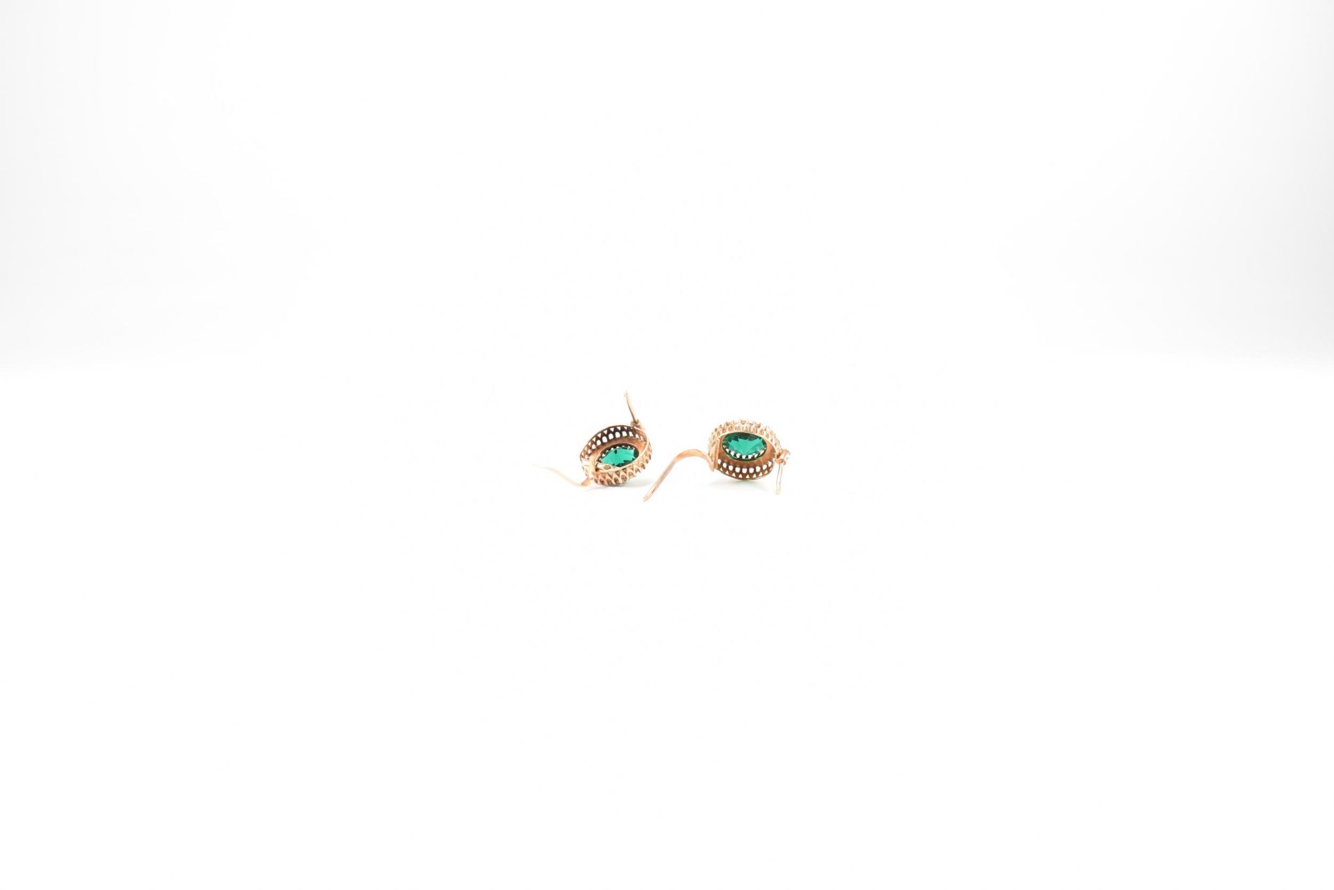 PAIR OF 14CT GOLD GREEN PASTE & PEARL EARRINGS - Image 4 of 4