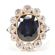 SAPPHIRE & DIAMOND CLUSTER RING