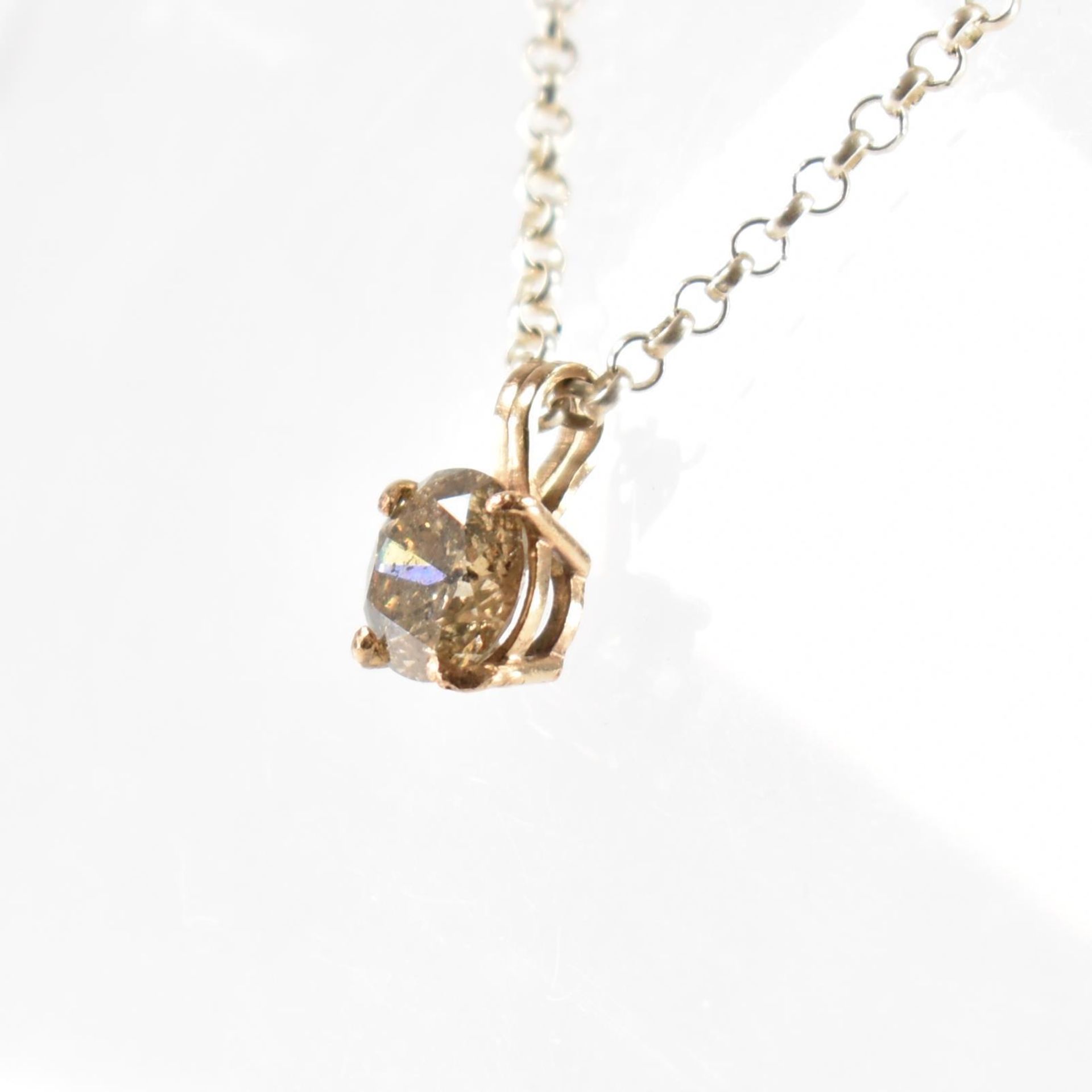 GOLD & CHAMPAGNE DIAMOND PENDANT WITH 925 SILVER CHAIN NECKLACE - Image 2 of 4