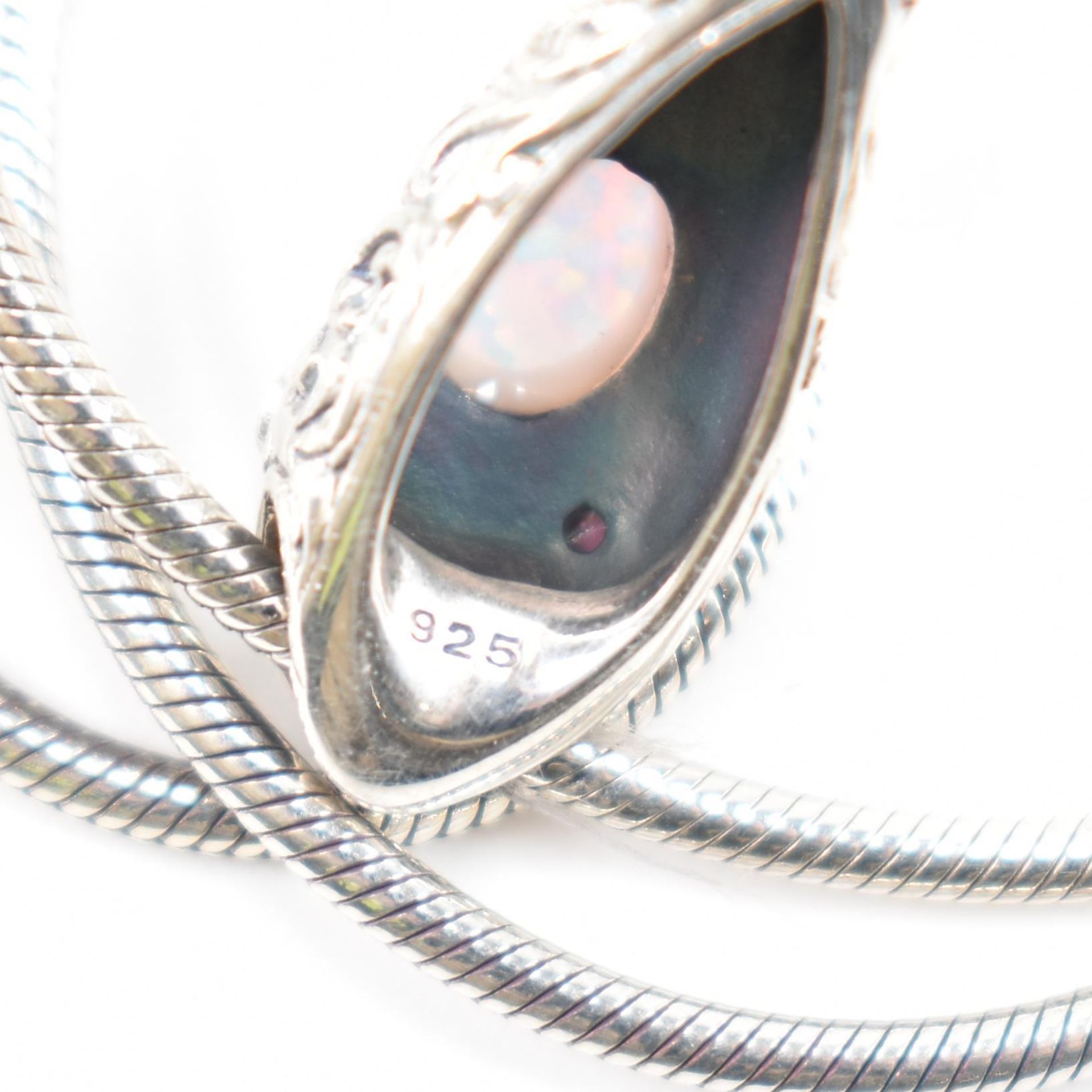 925 SILVER OPALITE & RUBY SNAKE NECKLACE - Image 5 of 7