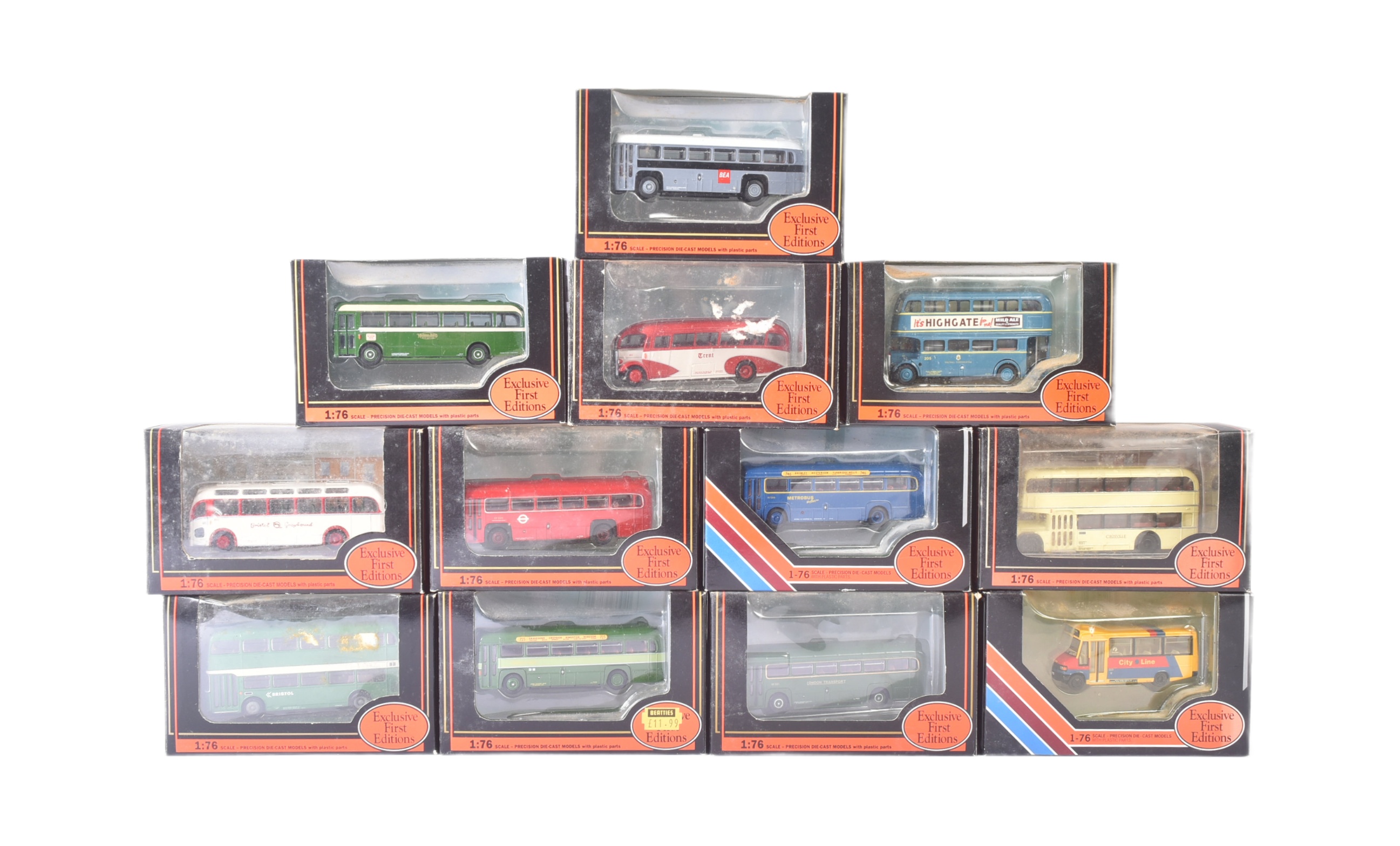 COLLECTION OF 1/76 SCALE DIECAST MODEL BUSES