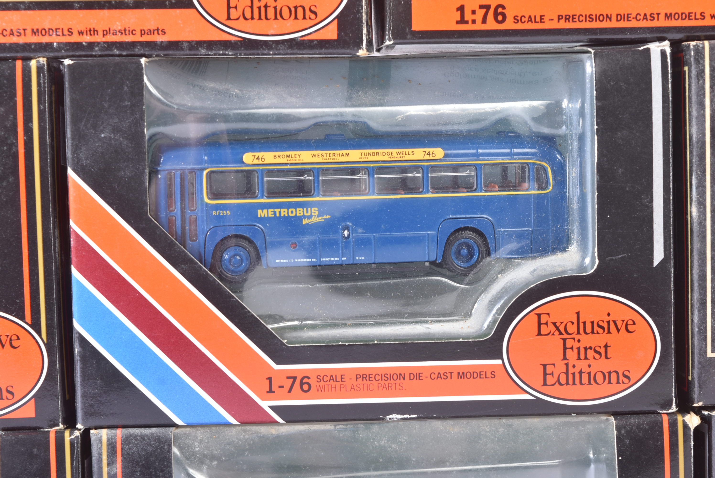 COLLECTION OF 1/76 SCALE DIECAST MODEL BUSES - Image 3 of 7