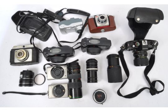 COLLECTION OF VINTAGE CAMERAS & LENSES