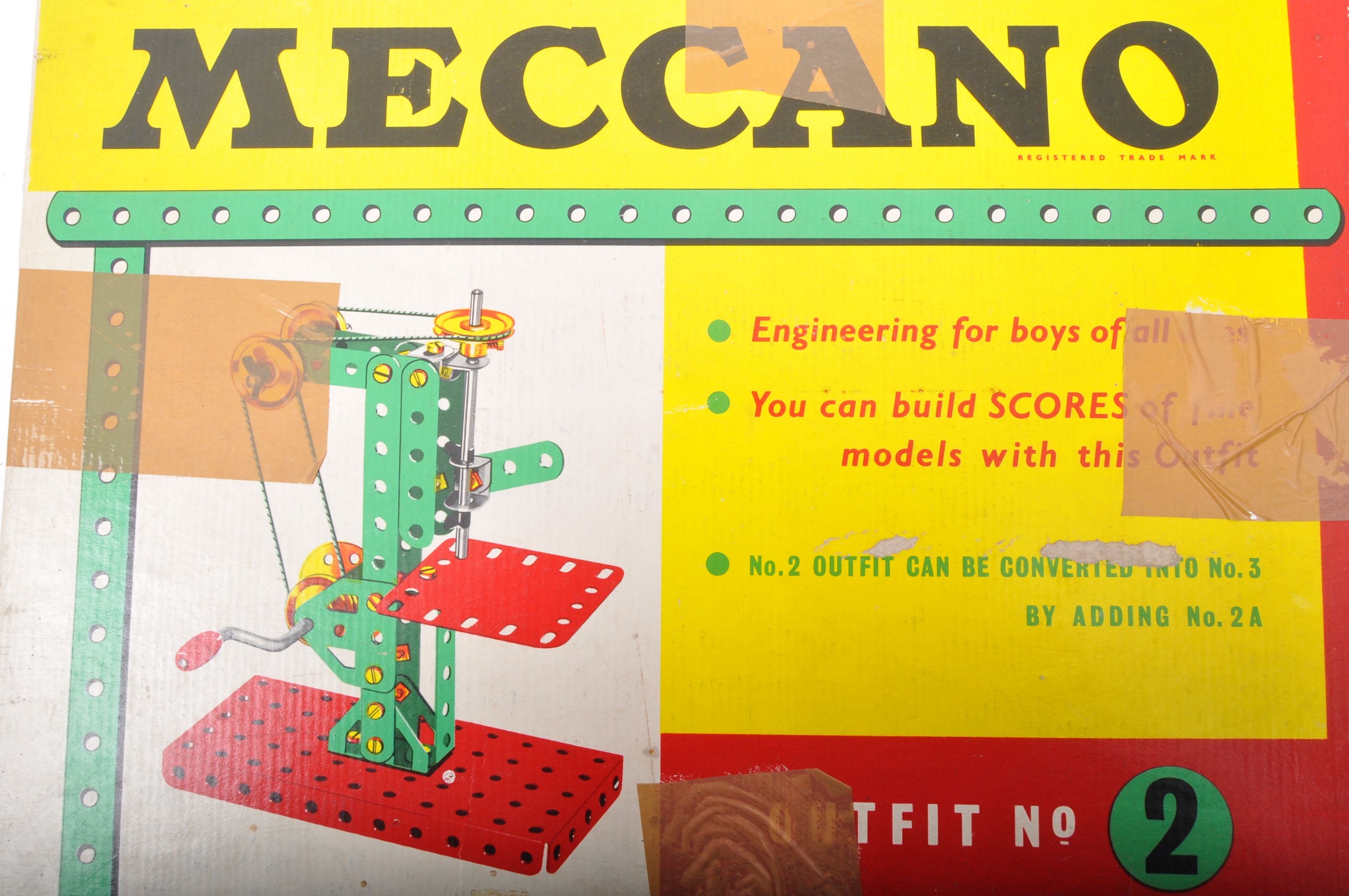 TWO VINTAGE MECCANO CONSTRUCTOR SETS - Image 9 of 9