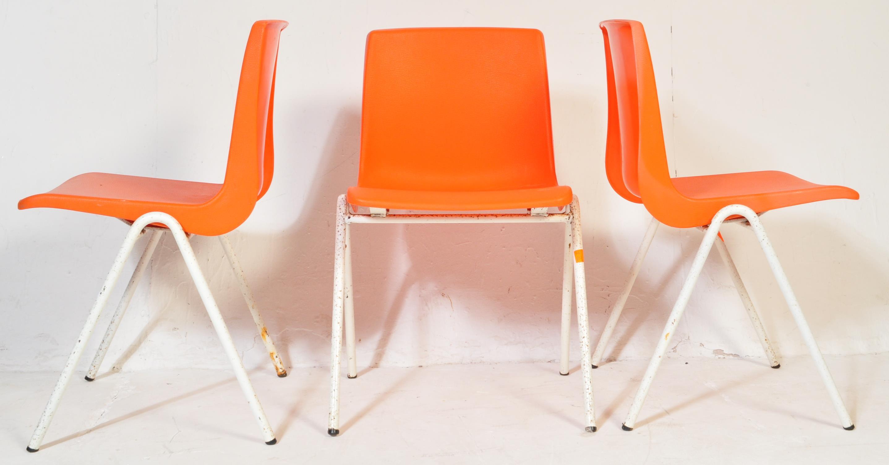 RETRO VINTAGE STEELUX STACKING CHAIRS - Image 3 of 5